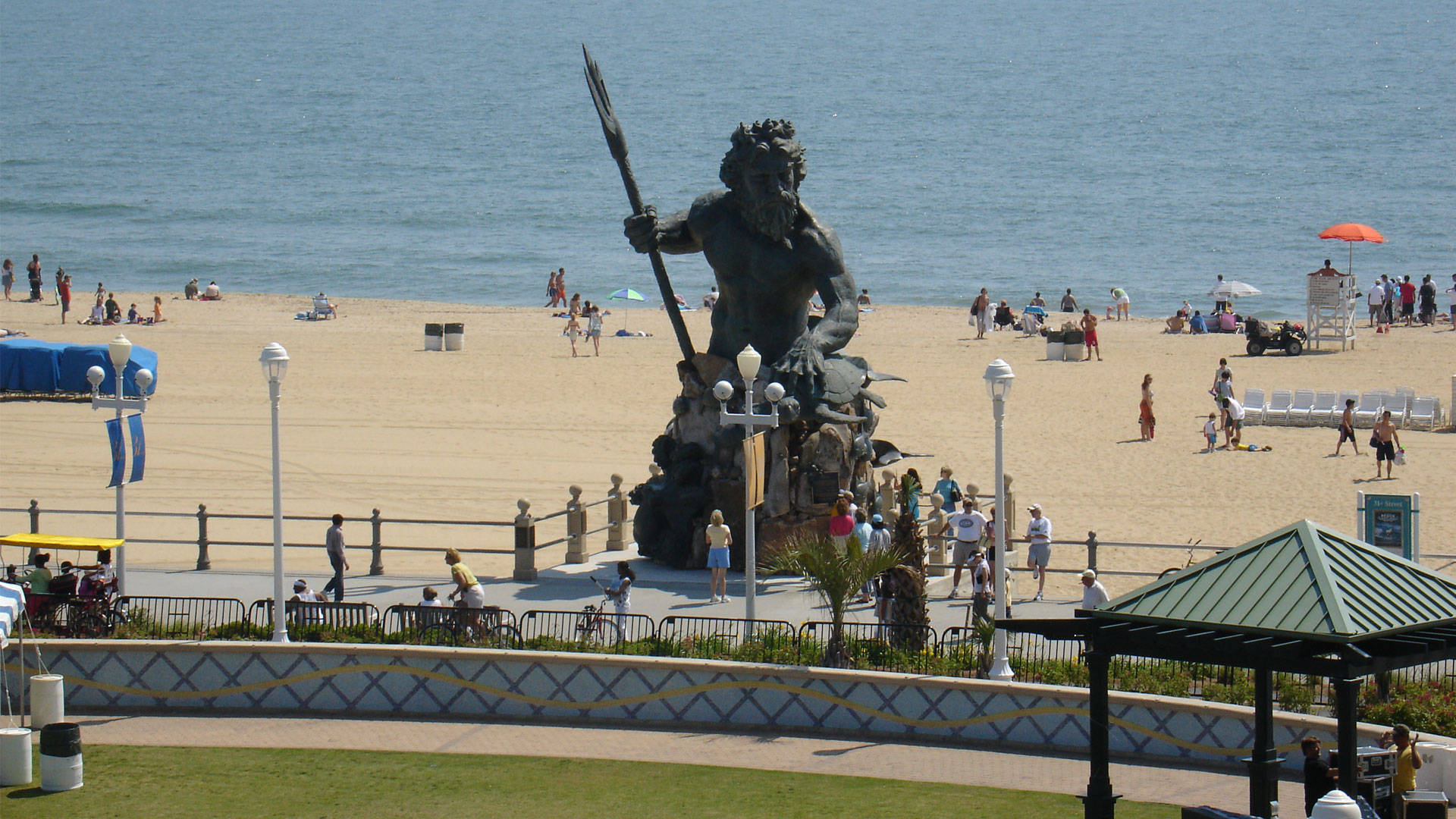 Virginia Beach King Neptune Statue Looming Background