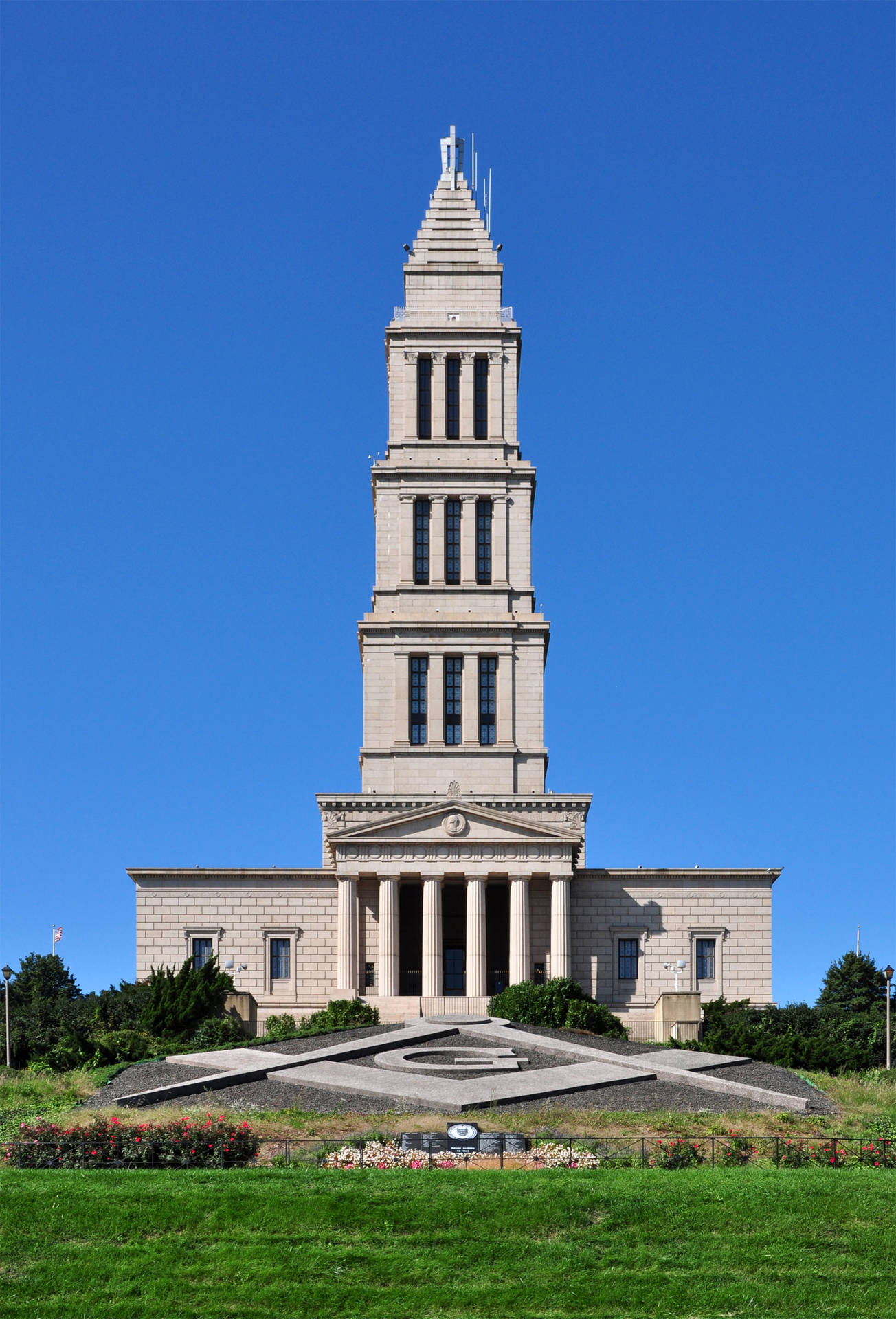 Virginia Masonic National Memorial Background