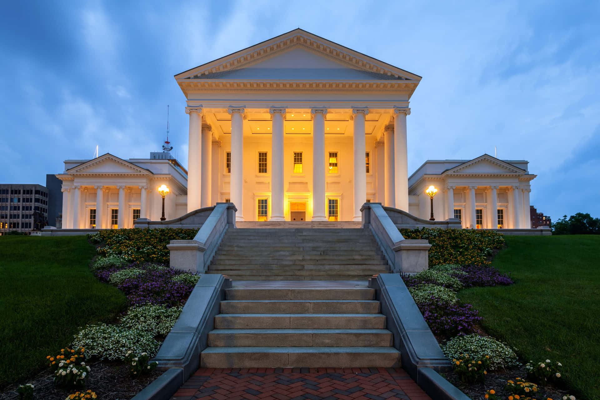 Virginia State Capitol Building Night Background