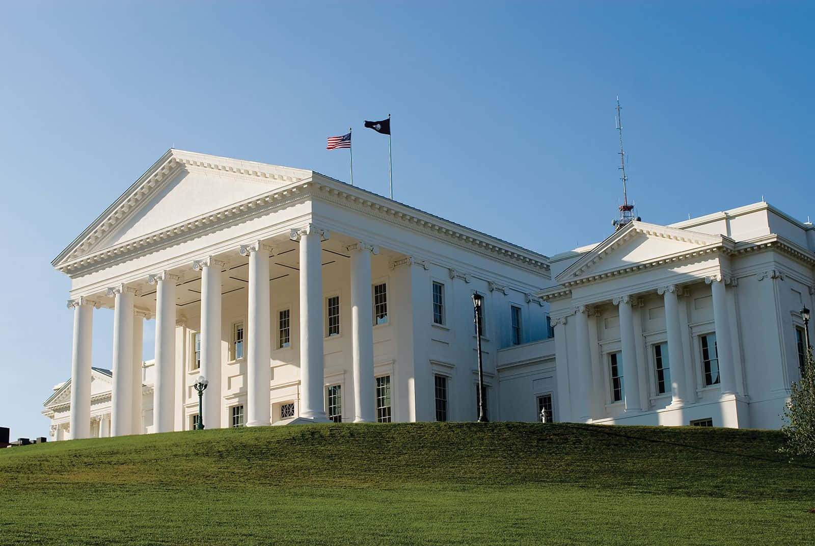 Virginia State Capitol Building Richmond Background