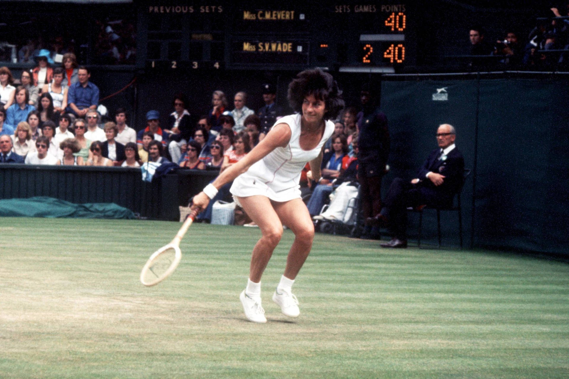 Virginia Wade Skilled Tennis Player Background