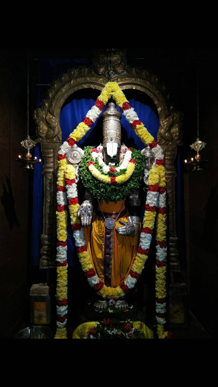 Vitthal Shrine With Floral Ornaments Background