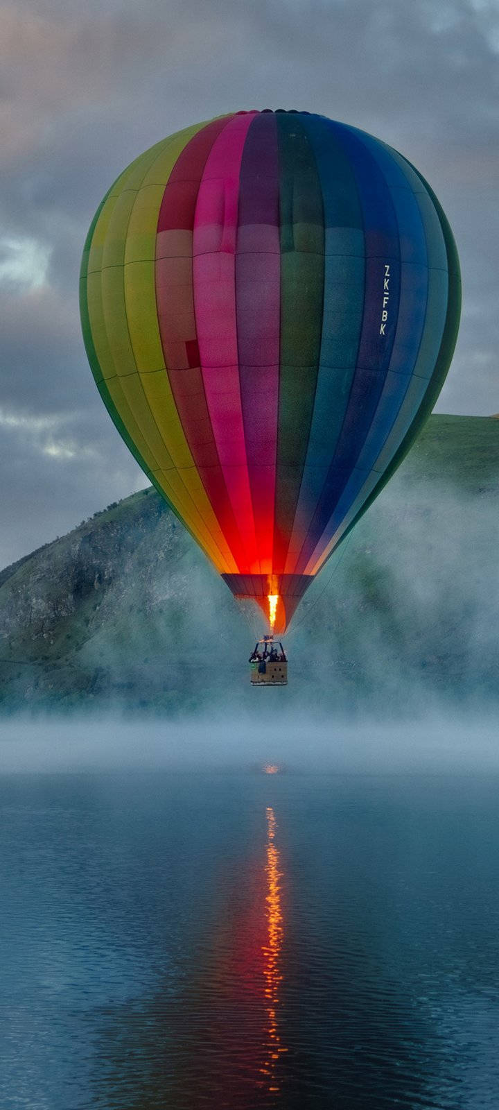 Vivo Y20 Hot Air Balloon Background