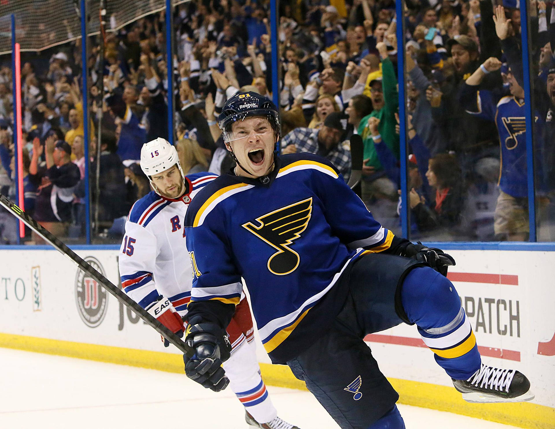 Vladimir Tarasenko Shouting Expression With Blues Crowd Cheering