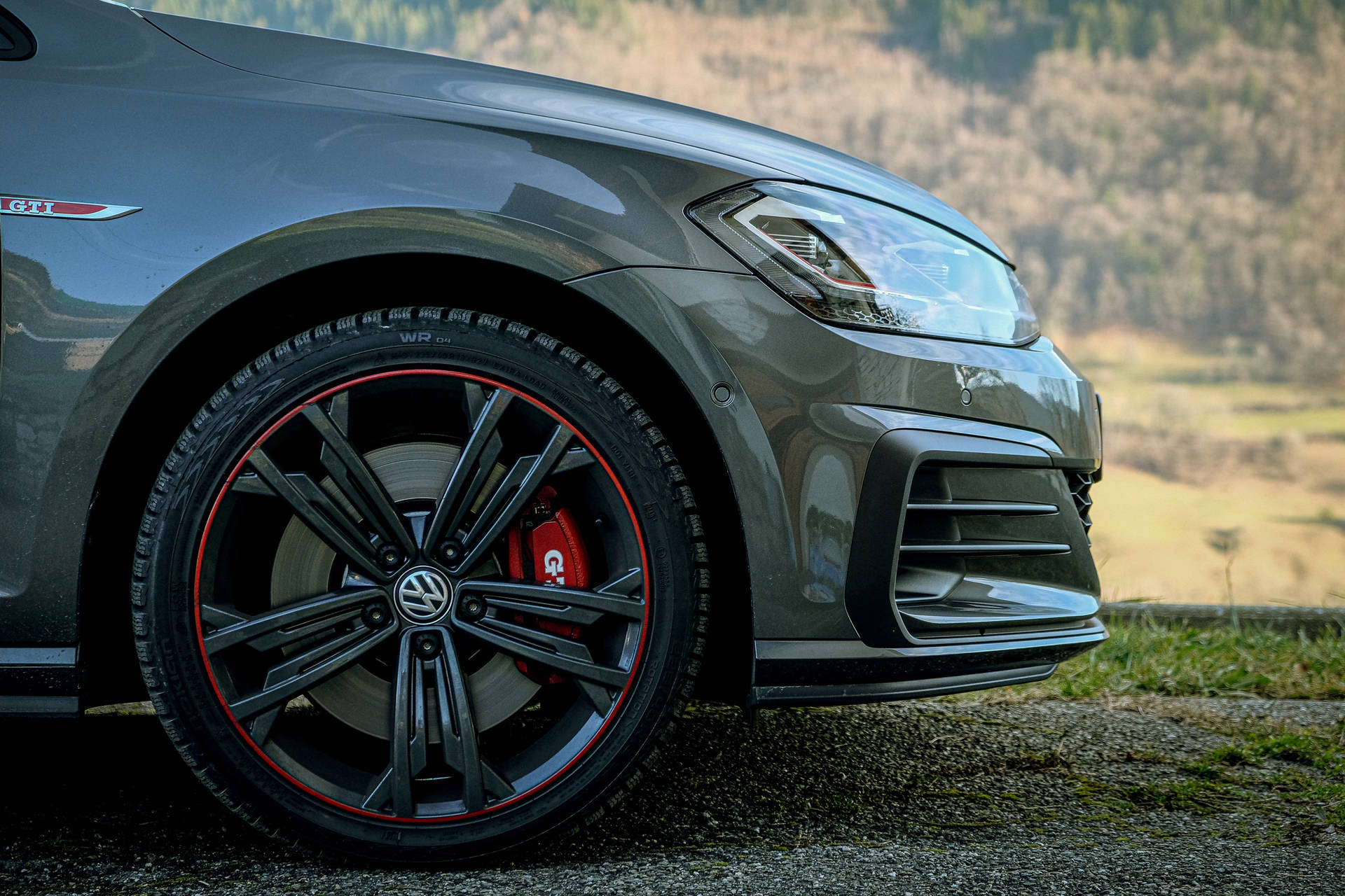 Volkswagen Golf Gti Wheel Background