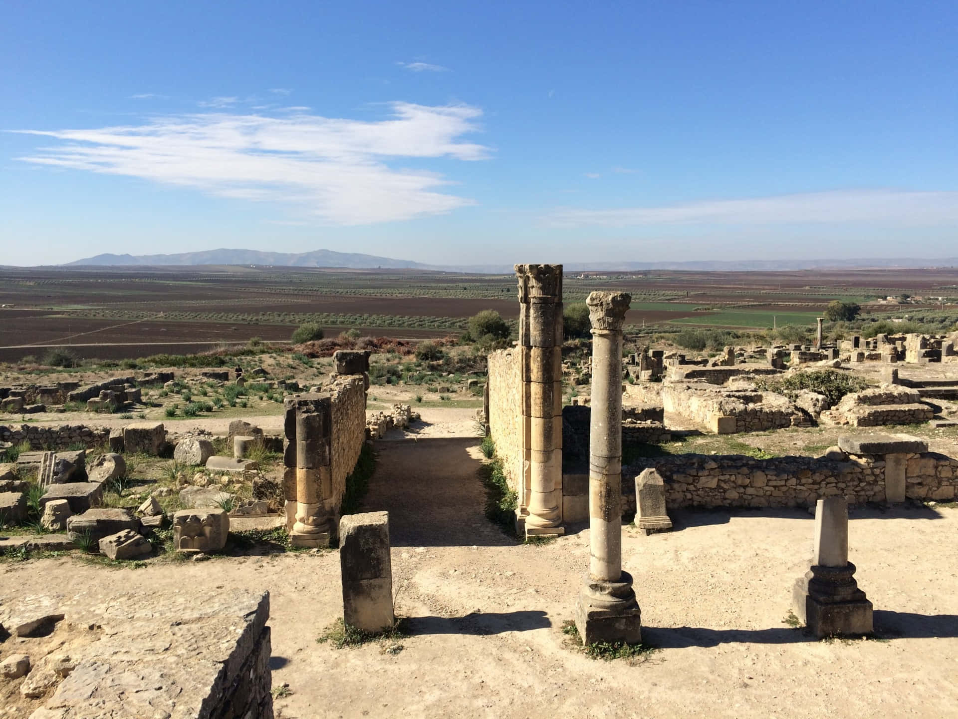 Volubilis Flat Scenery Background