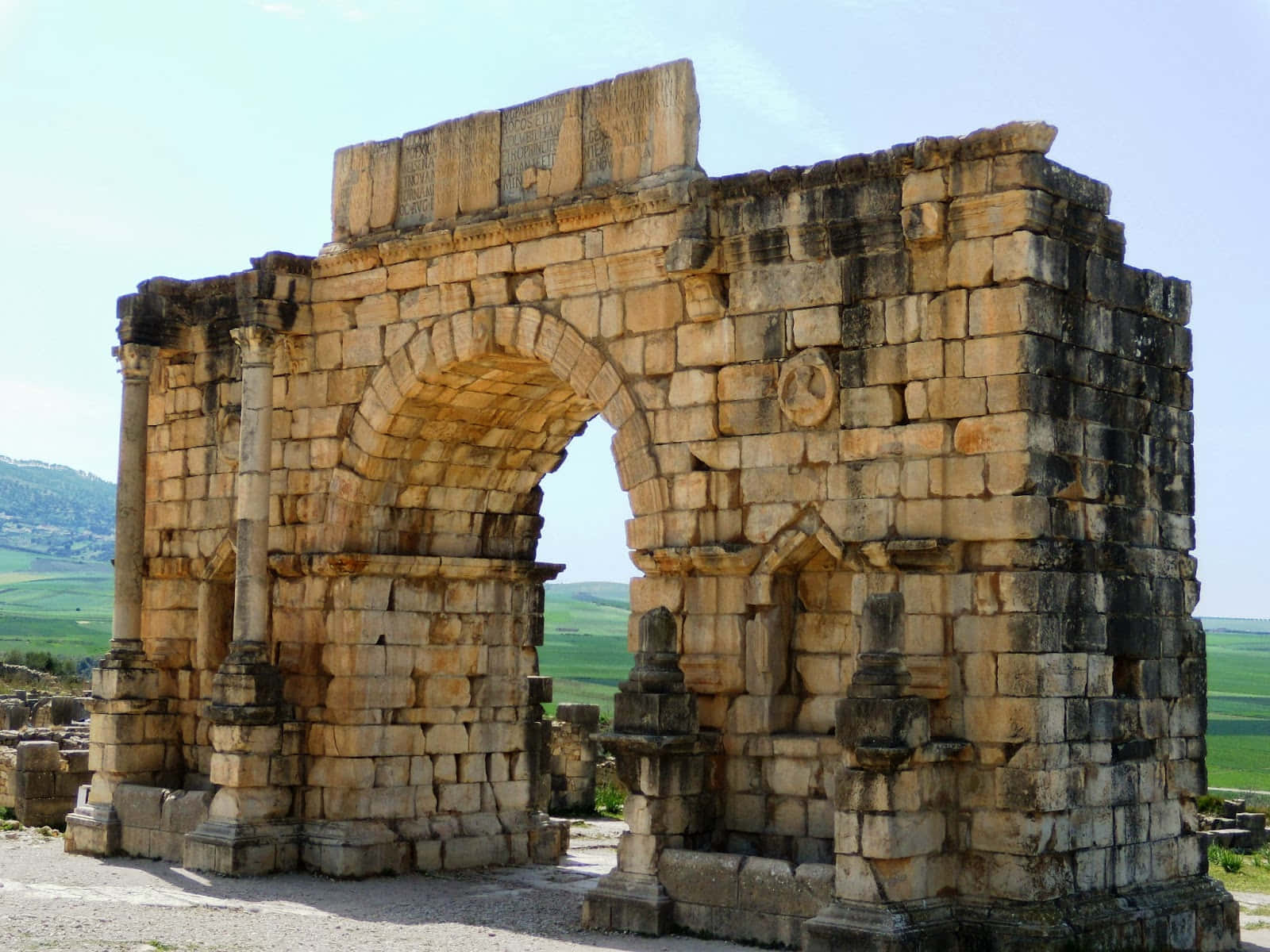 Volubilis Large Stone Arch Background