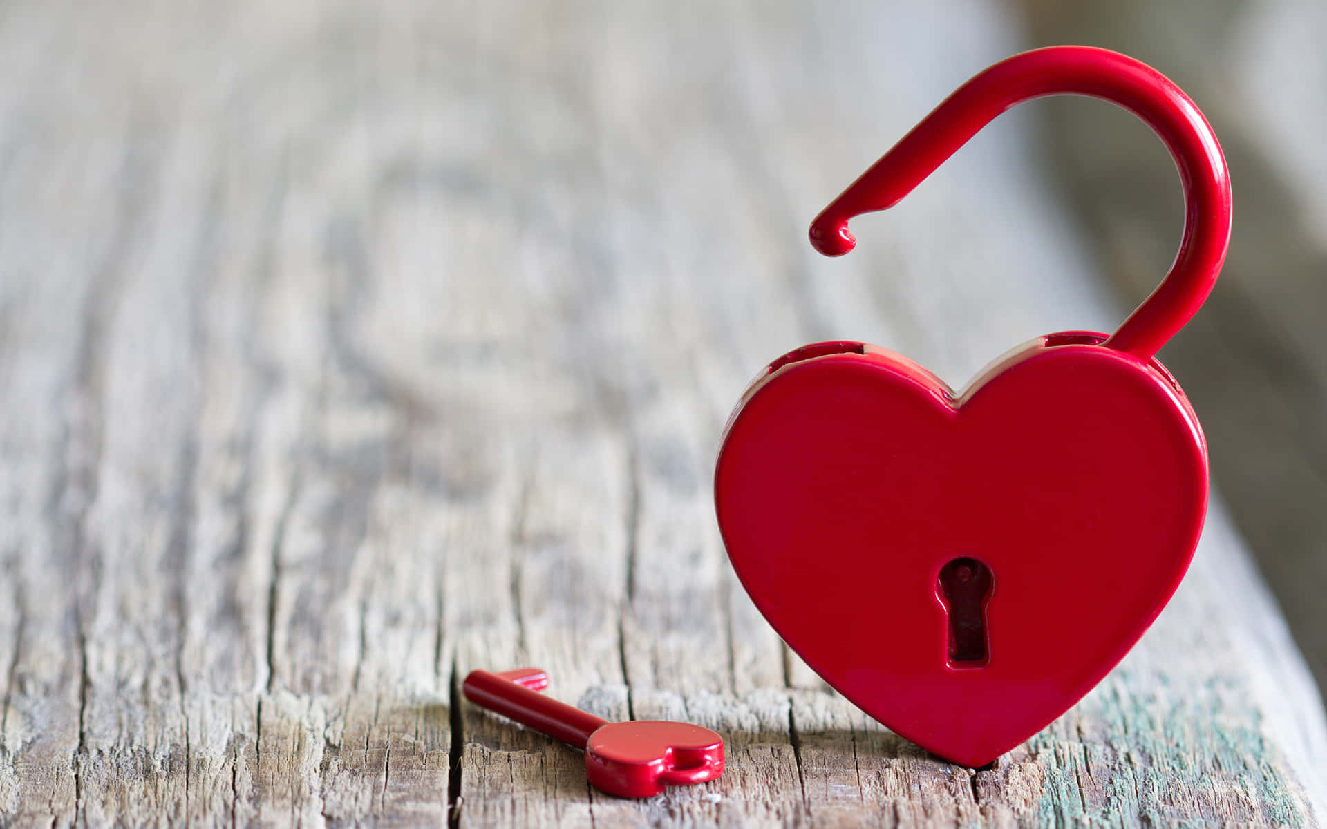 Vulnerable Heart Lock Background