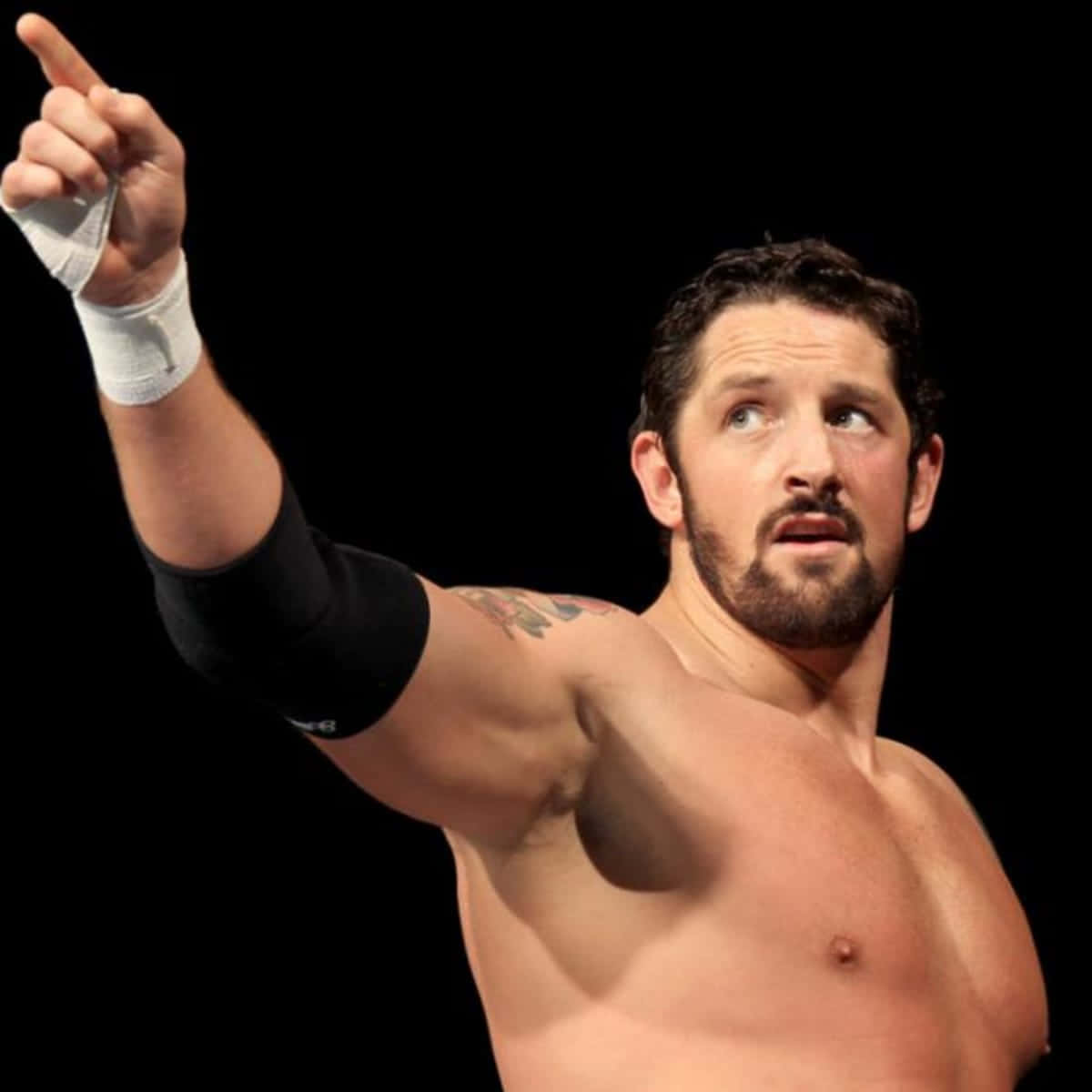 Wade Barrett Pointing To The Crowd