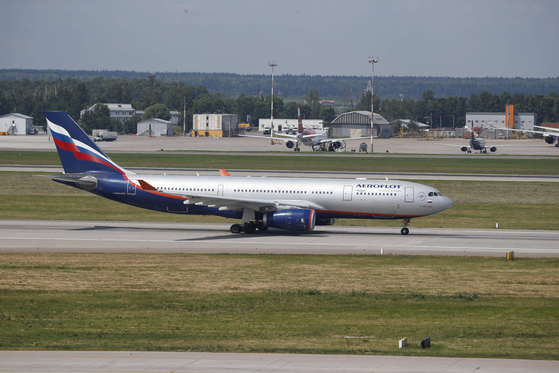 Waiting Aeroflot Background