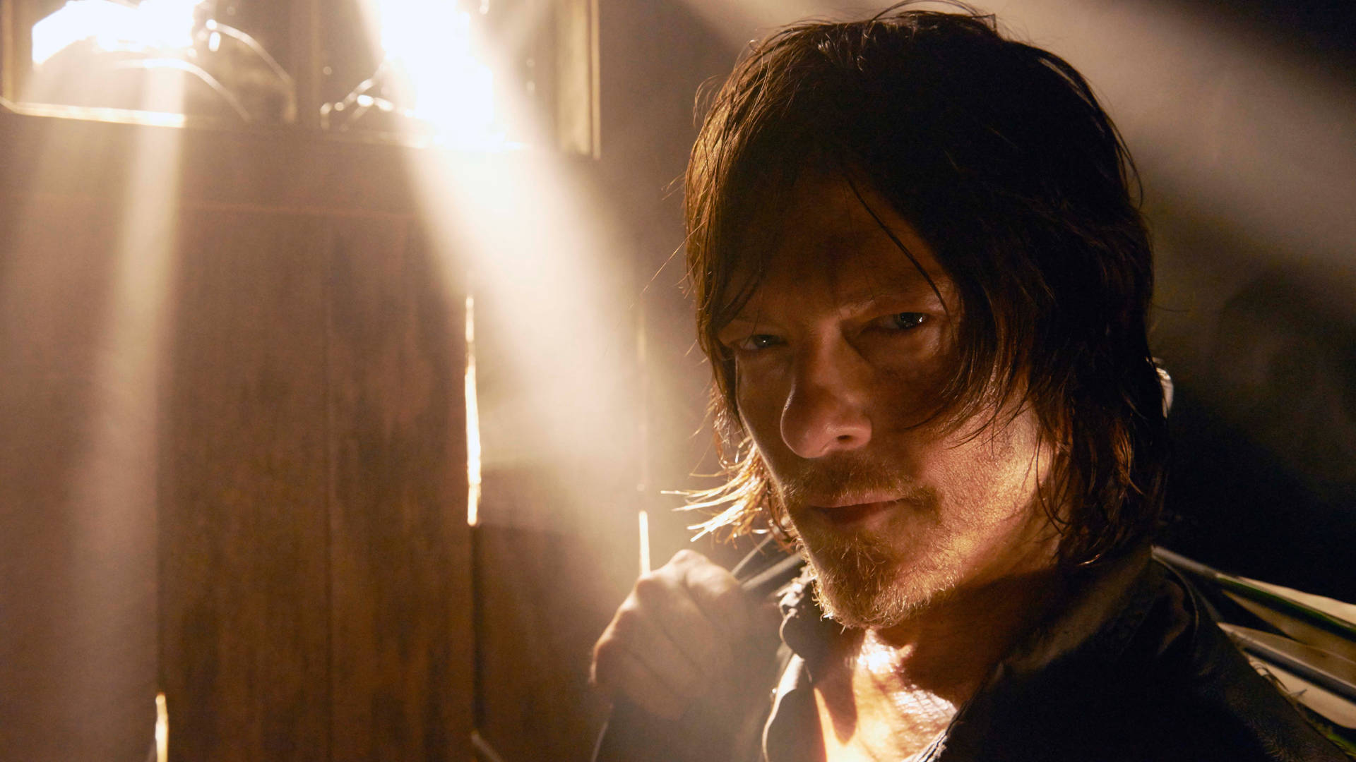 Walking Dead Daryl In Dark Background