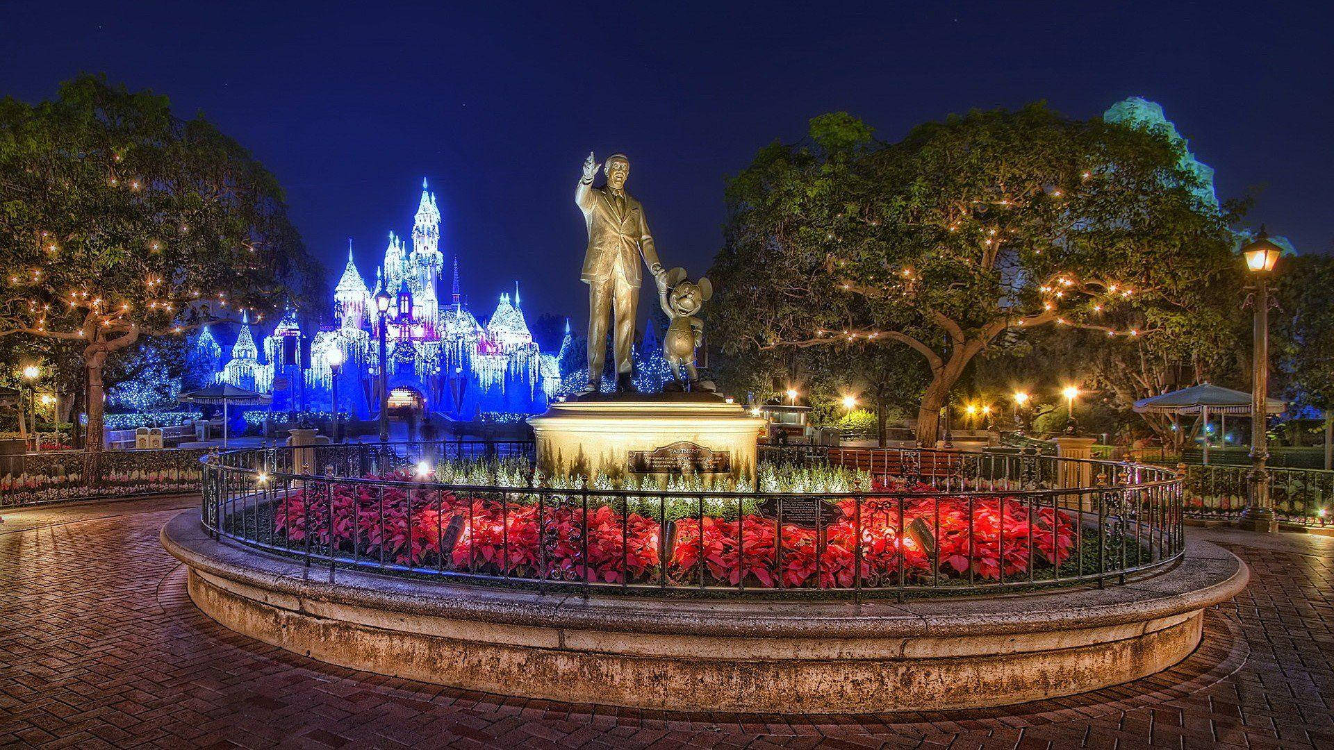 Walt Disney World Statue At Night Background