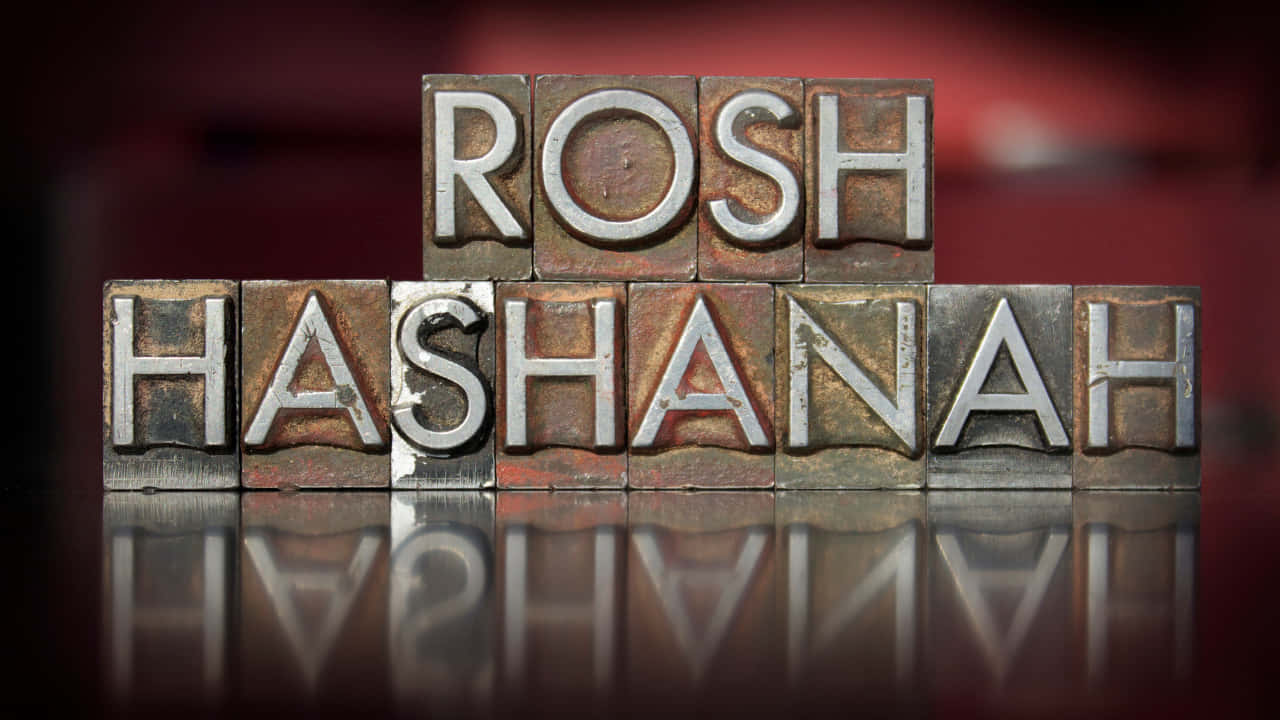 Warm Rosh Hashanah Celebration With Family Background