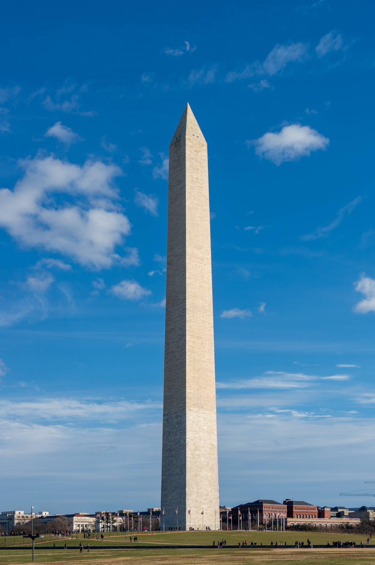 Washington Monument Blue Sky Background