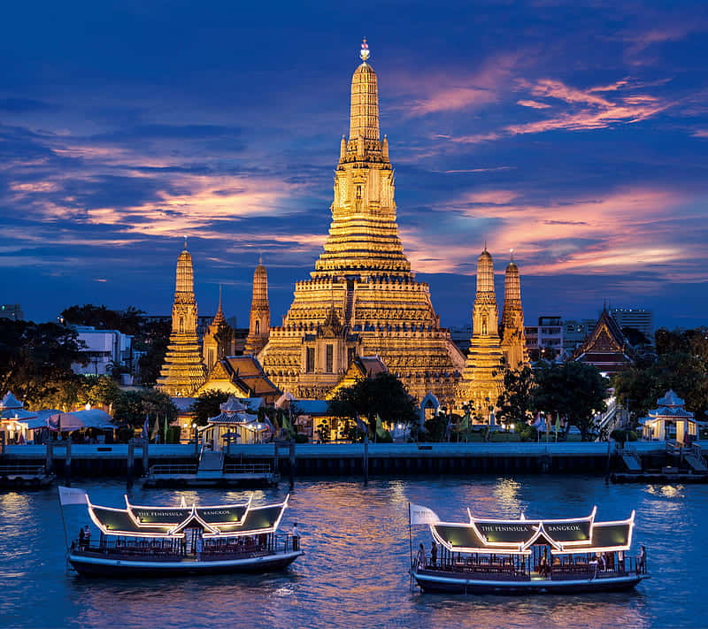 Wat Arun Against Blue Sky