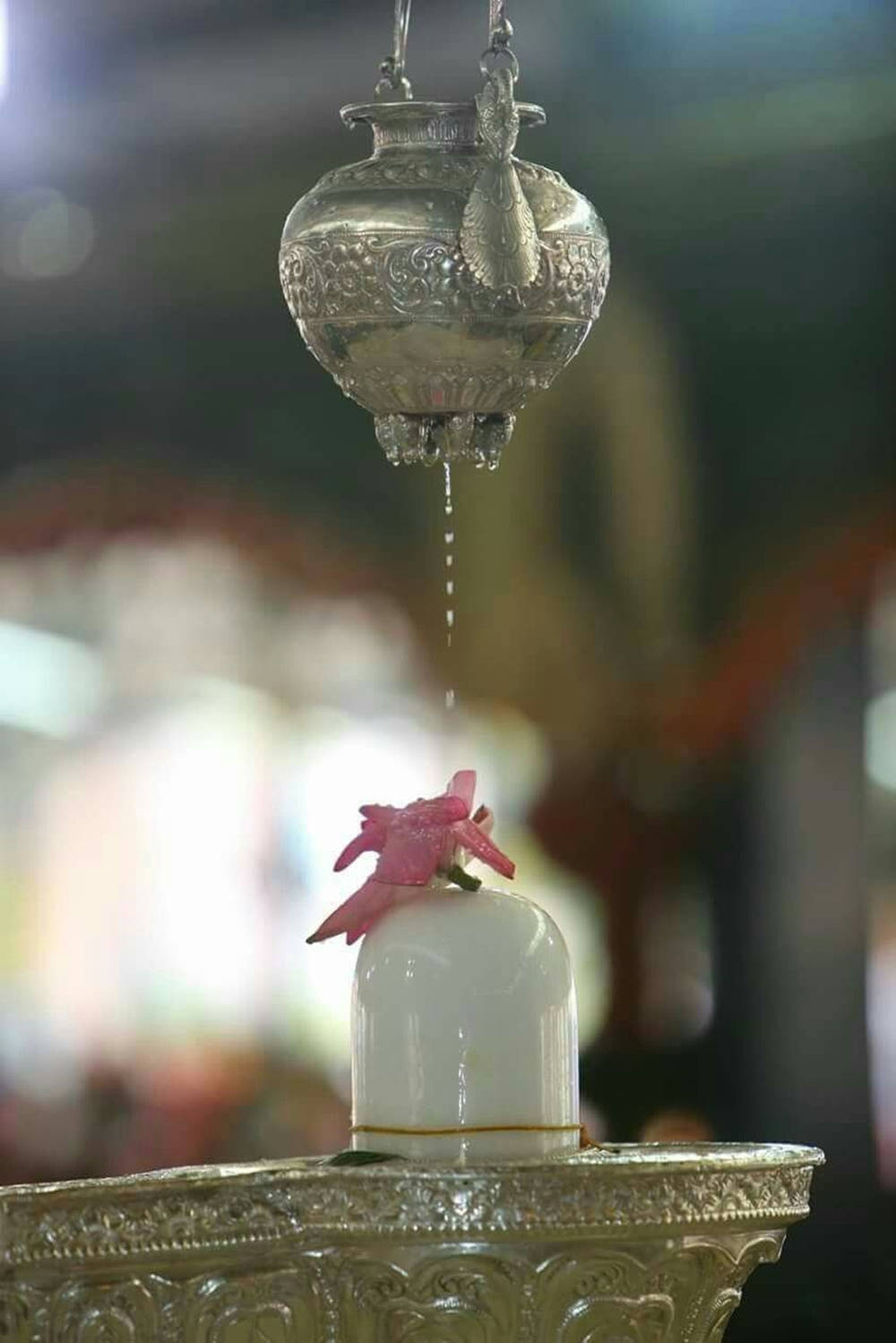 Water Droplets Shiva Lingam Background