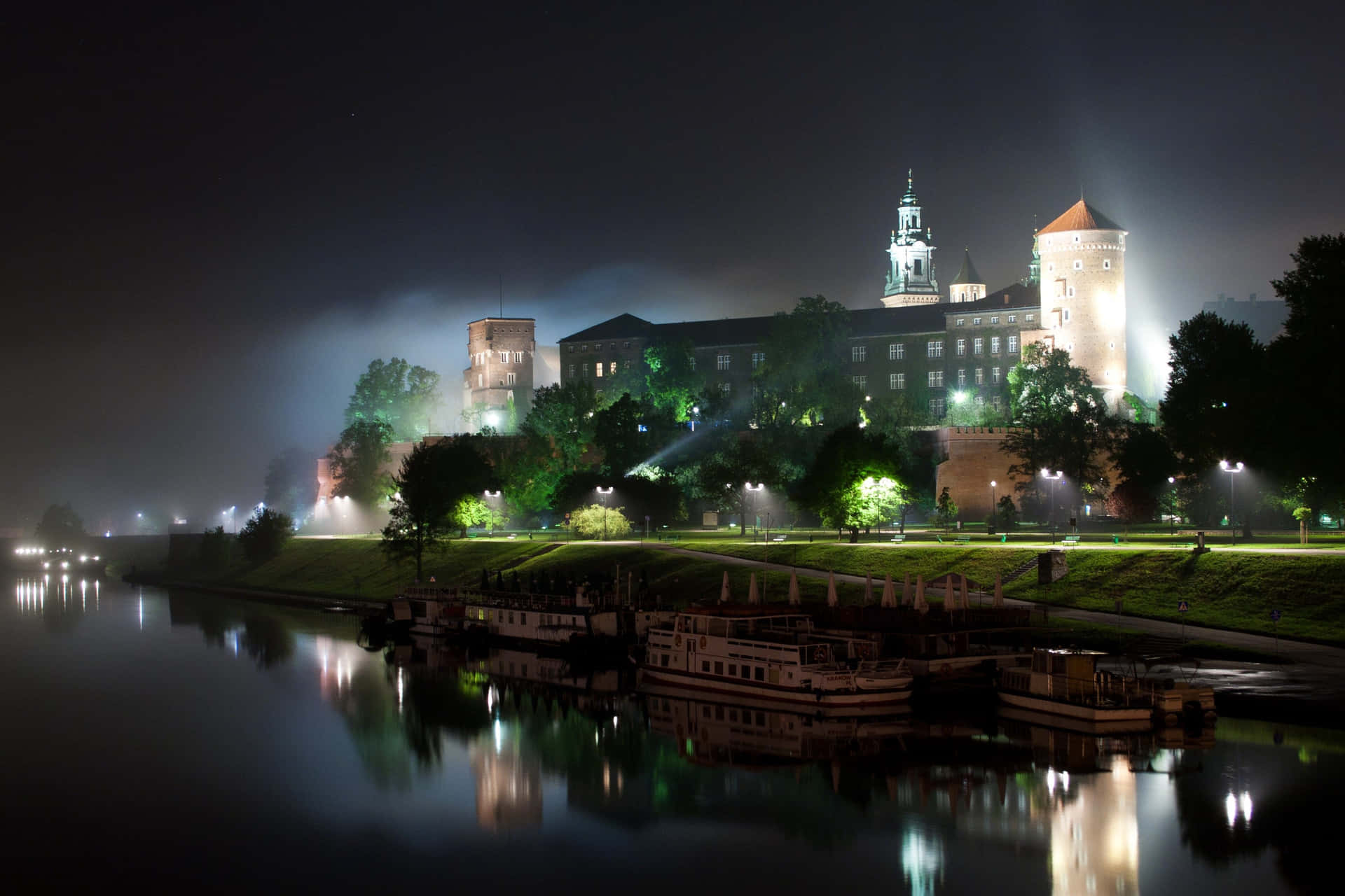 Wawel Castle Night Illuminated Water Reflection Background