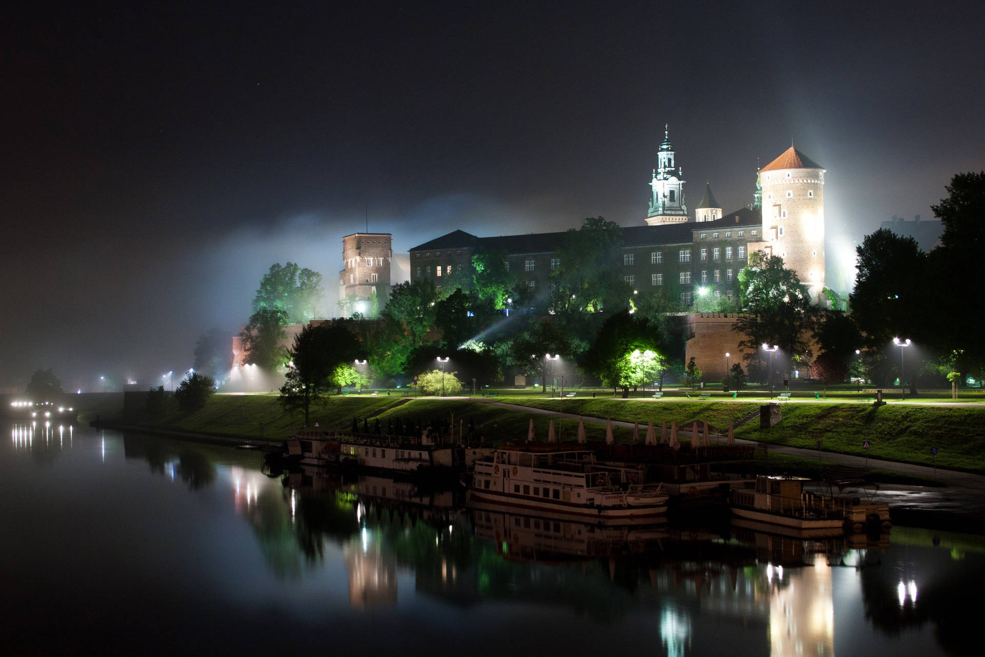 Wawel Royal Castle In Krakow Poland Background