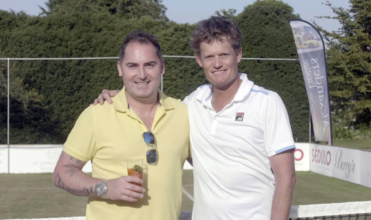 Wayne Ferreira With Fan