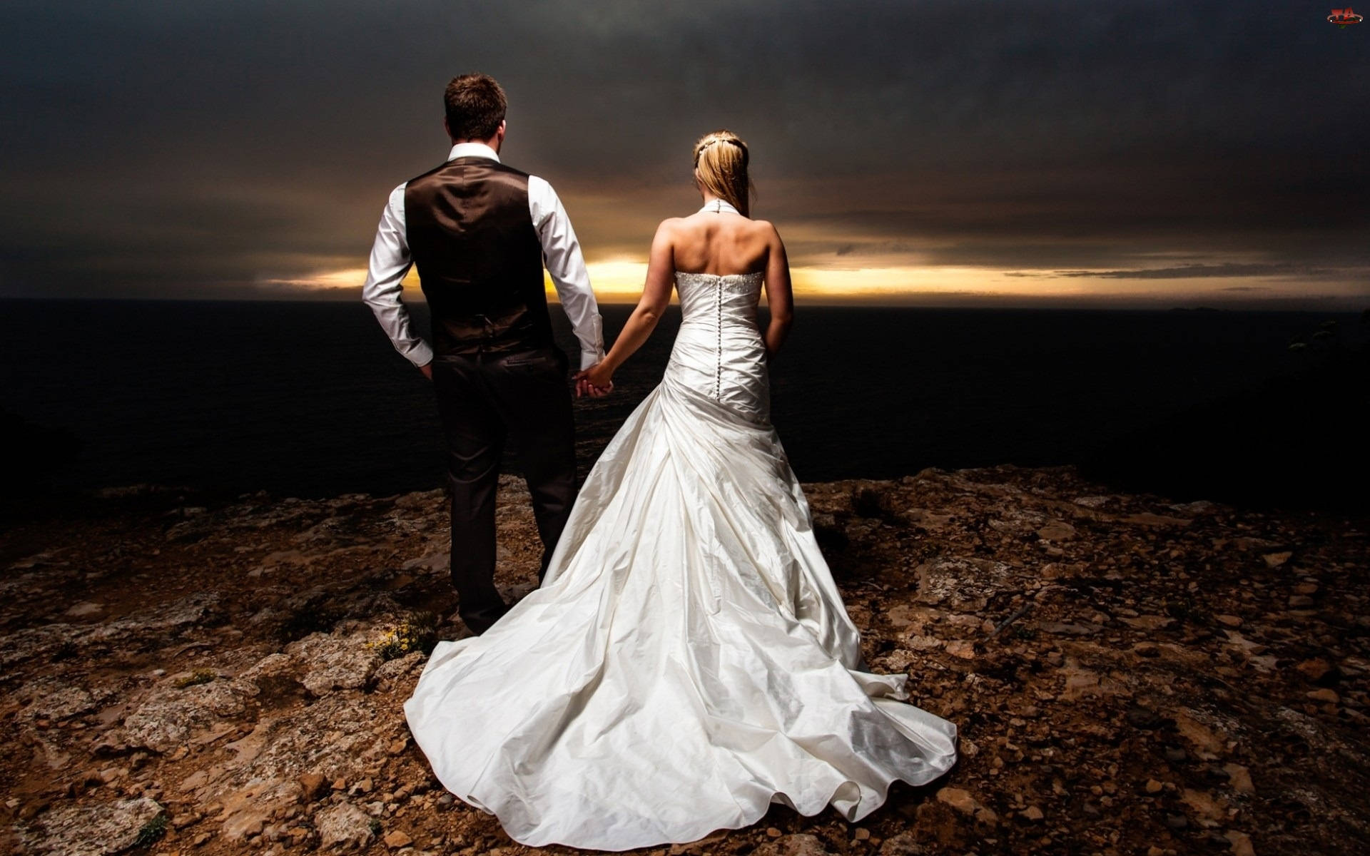 Wedding Couple At Twilight Background