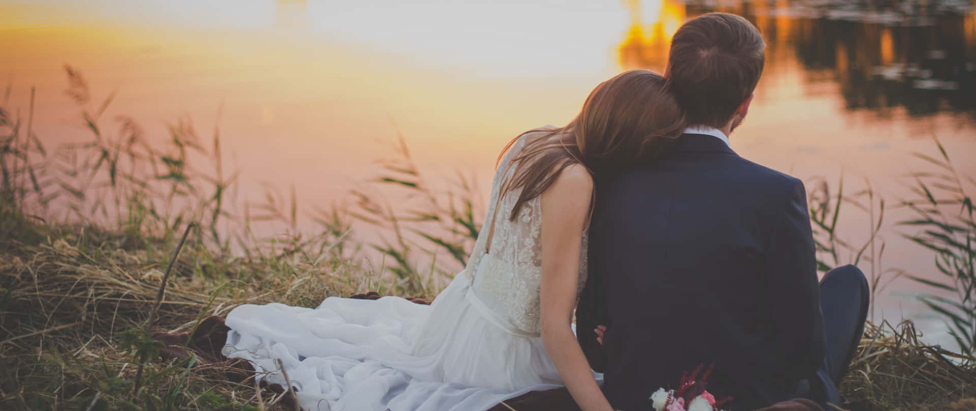 Wedding Couple Lake Grassy Field Background