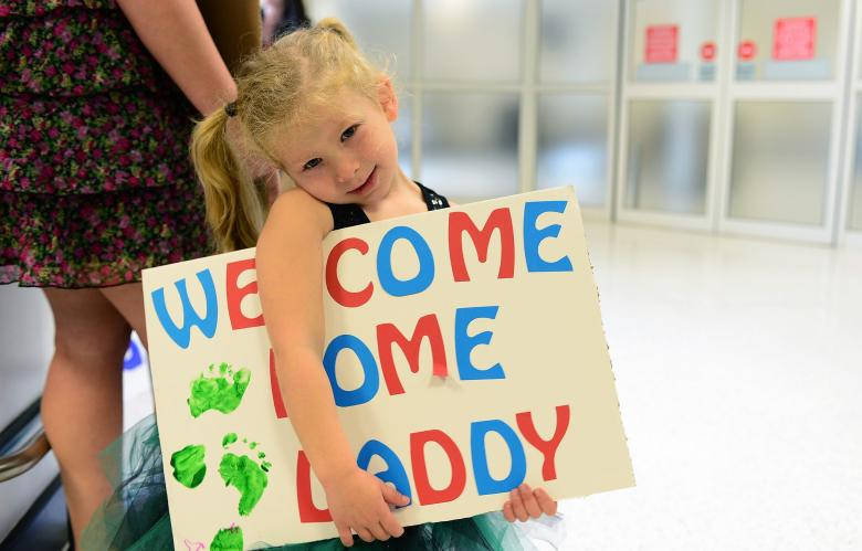 Welcome Home Daddy Sign