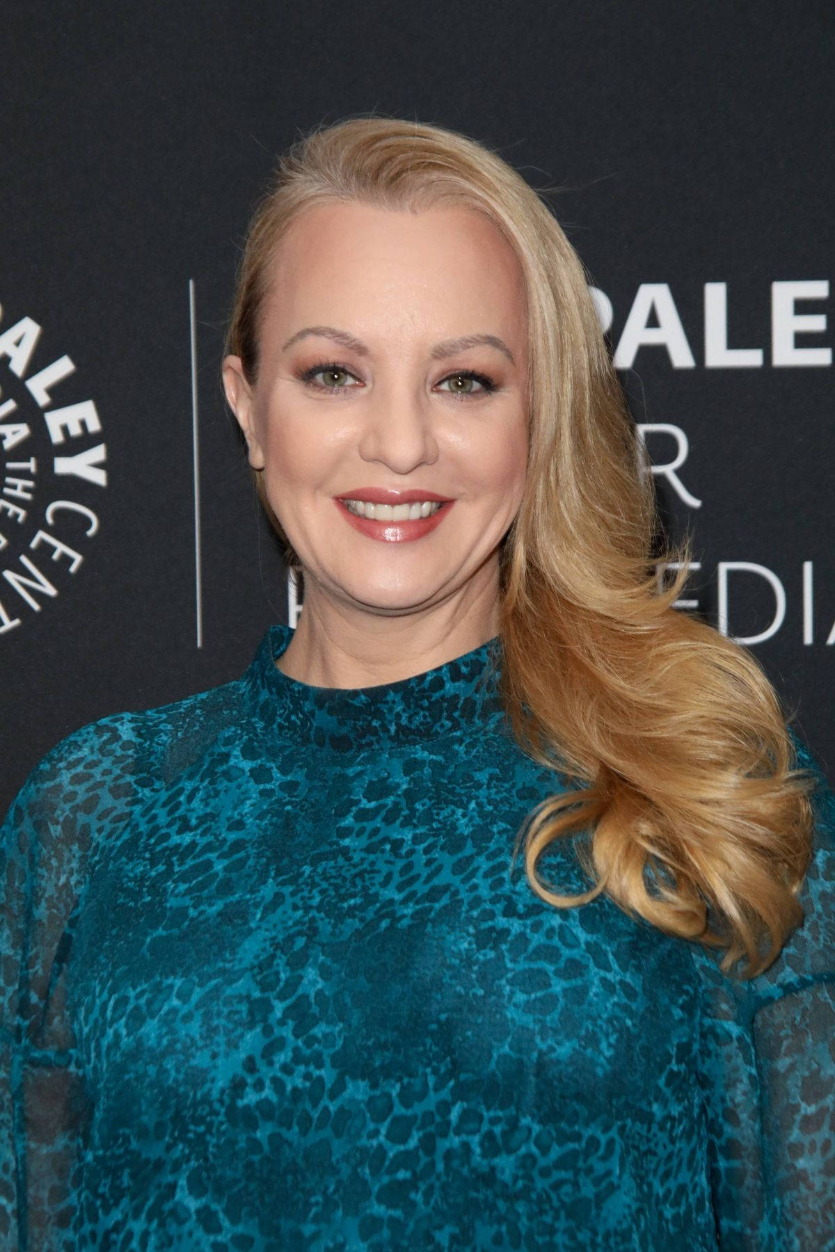 Wendi Mclendon Covey 2019 The Paley Center For Media Background