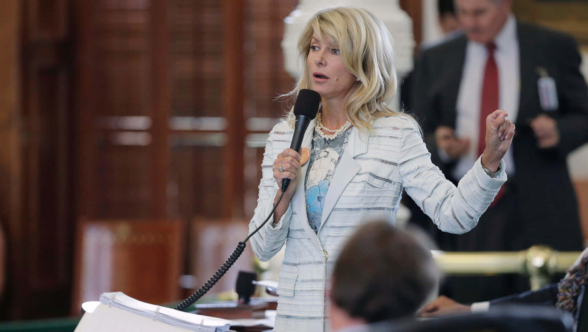 Wendy Davis Leads Abortion Filibuster Background