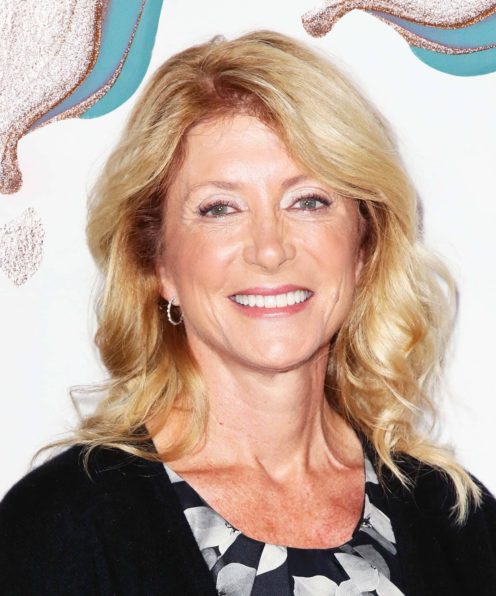 Wendy Davis Smiling Background