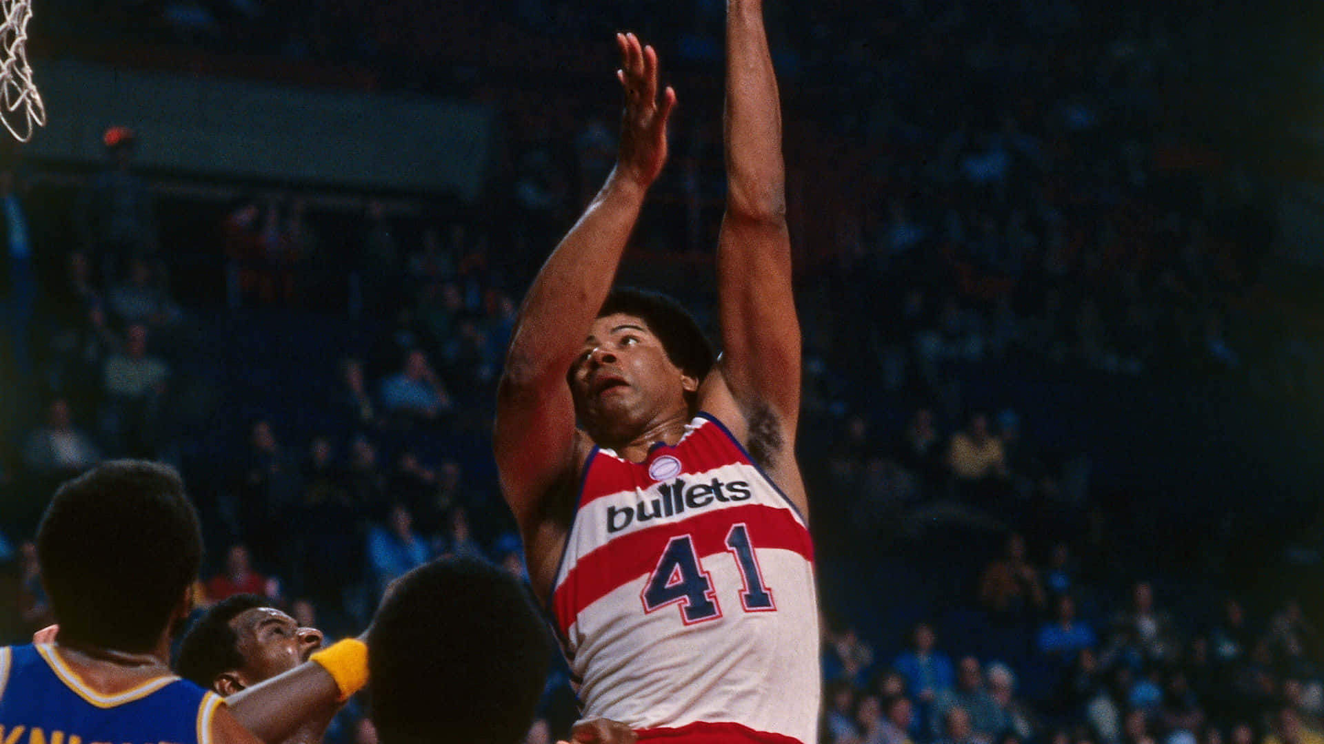Wes Unseld American Basketball Game Background