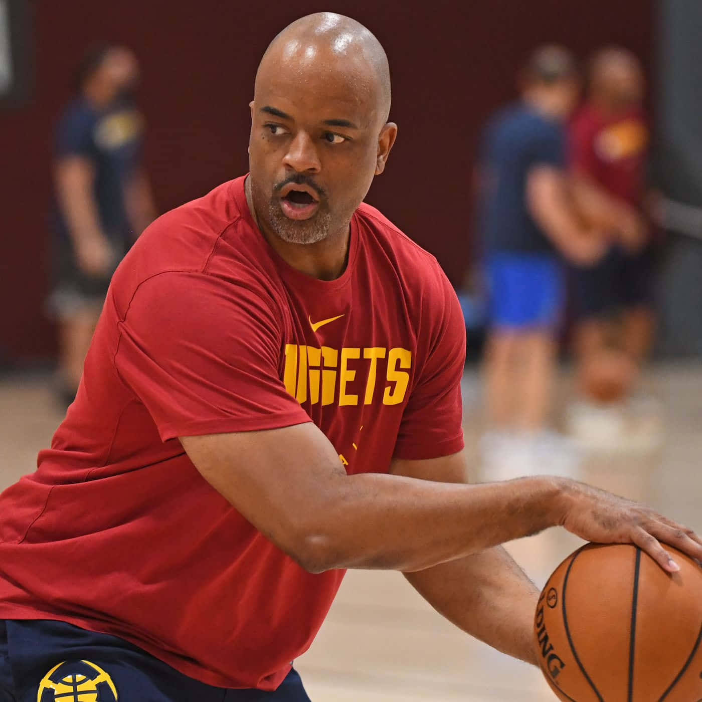 Wes Unseld Basketball Coaching Drills Background