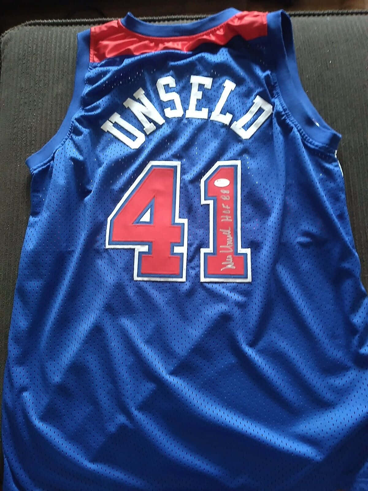 Wes Unseld Jersey Shirt 41 Background