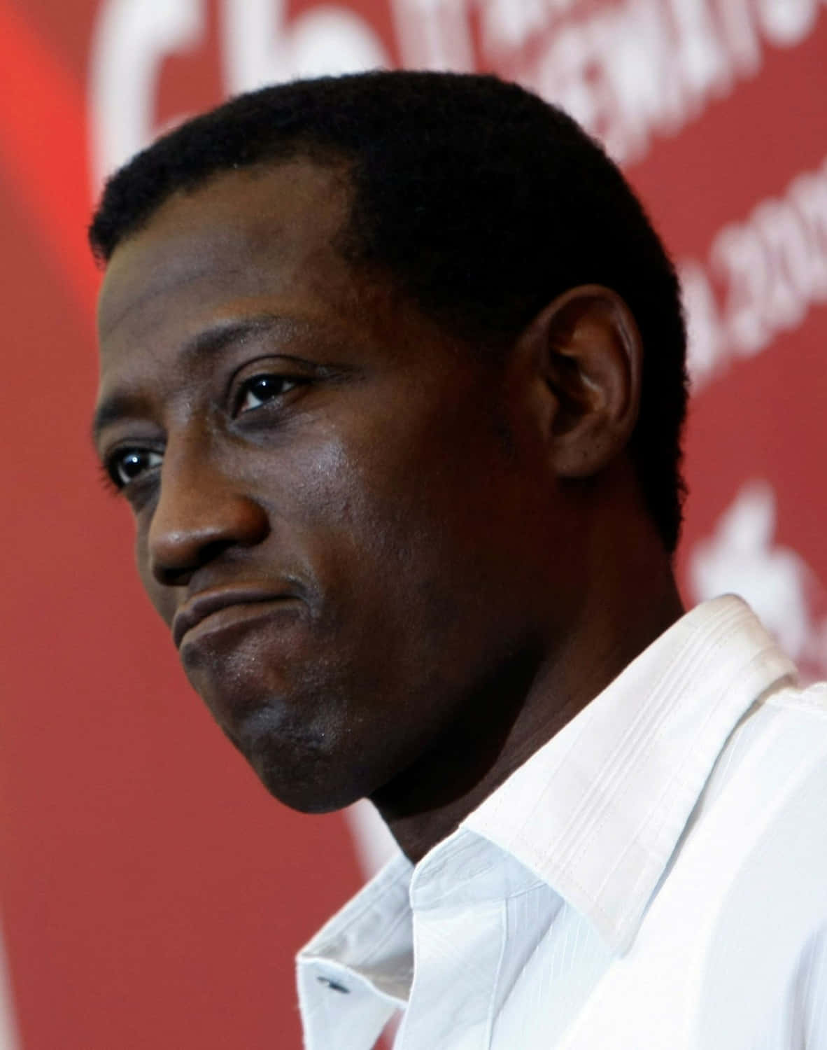 Wesley Snipes In An Iconic Pose Background
