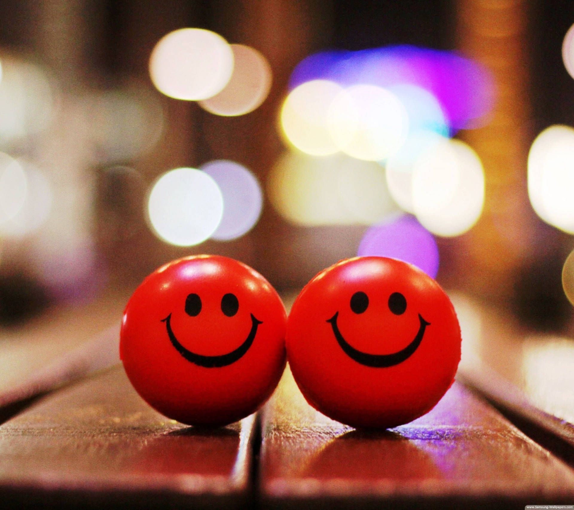 Whatsapp Dp Red Smiley Balls