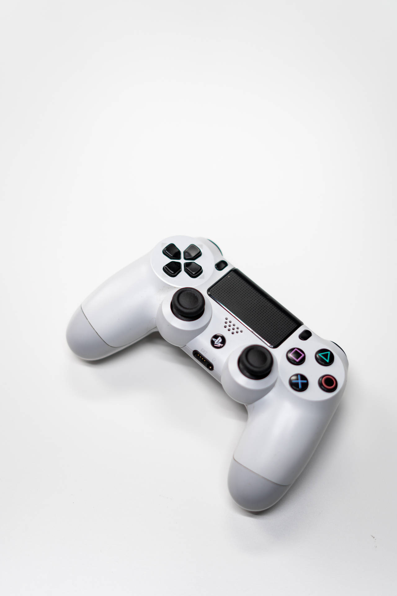 White Aesthetic Tumblr Playstation Controller Background