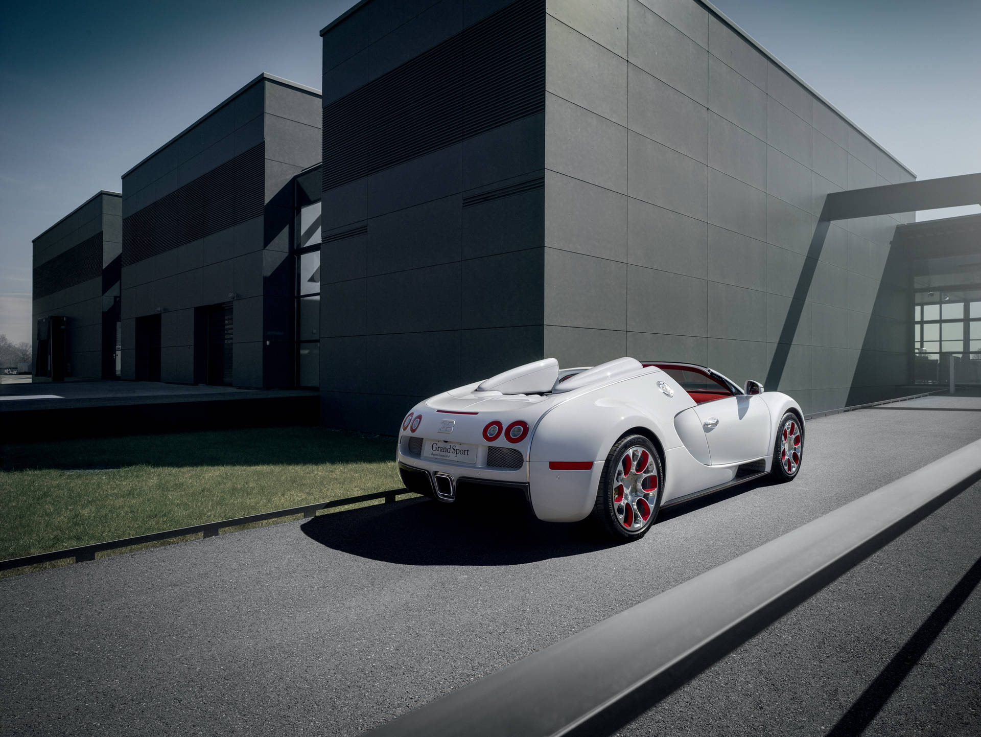 White Bugatti Super Car Iphone
