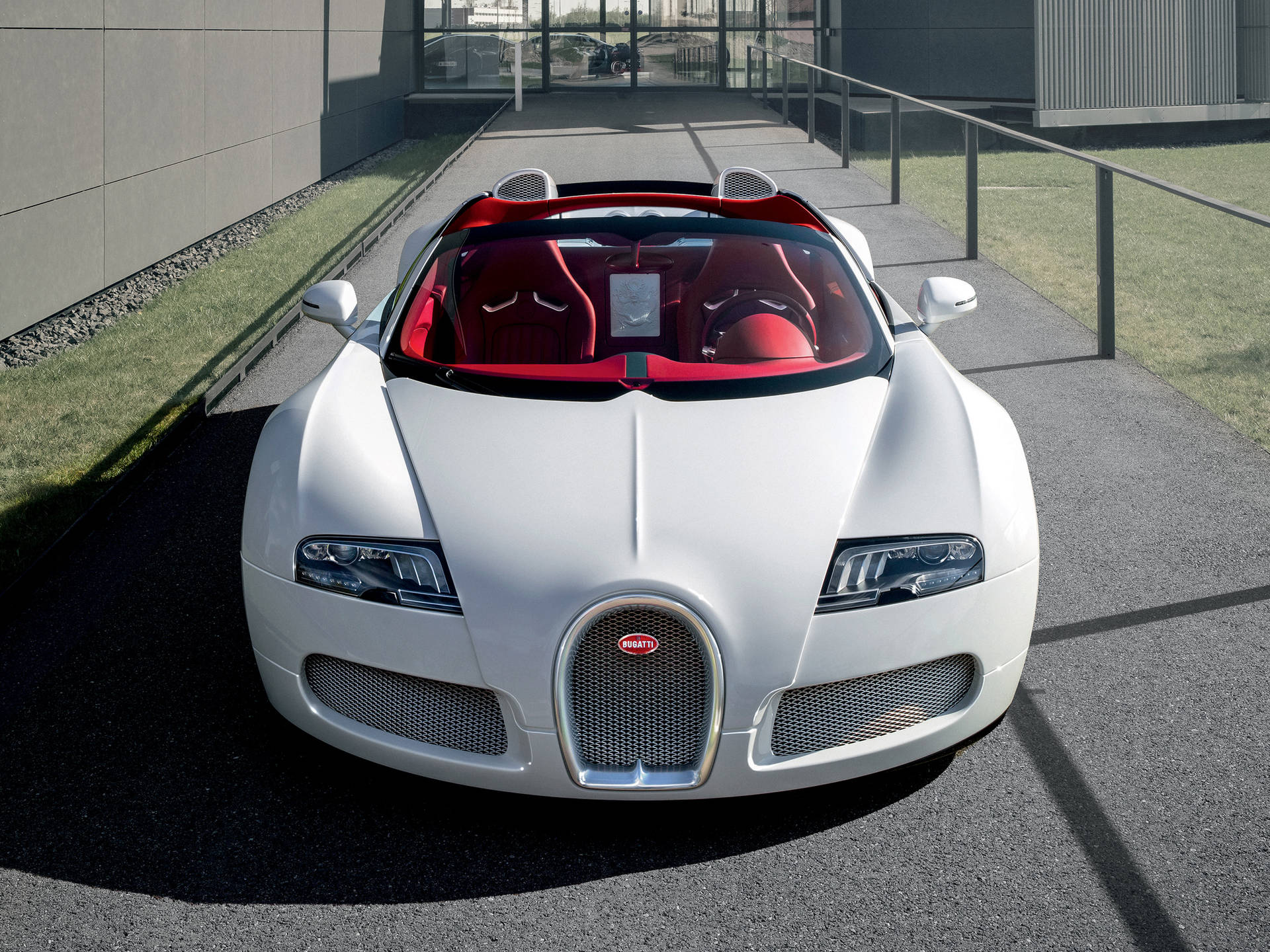 White Bugatti Veyron Front Iphone