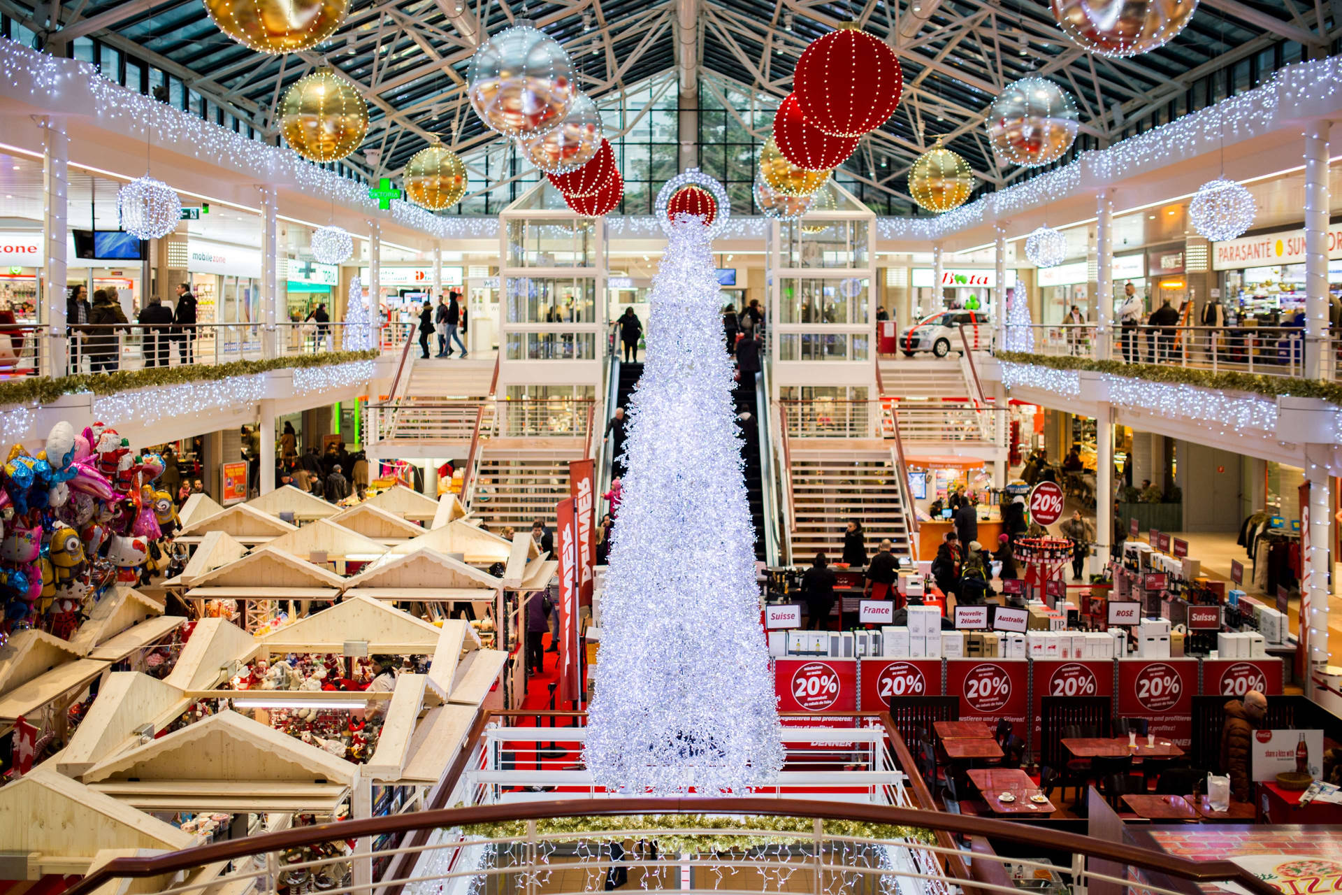 White Christmas Tree Shopping Mall Background