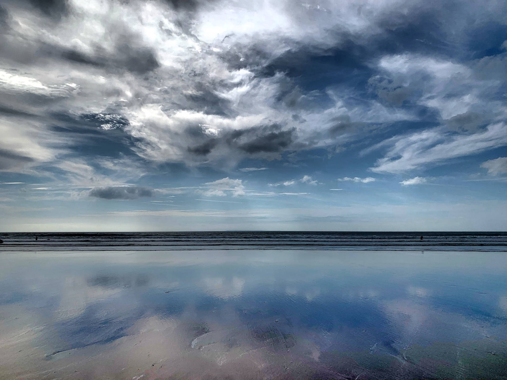 White Cloudy Sky On Woolacombe Beach Background