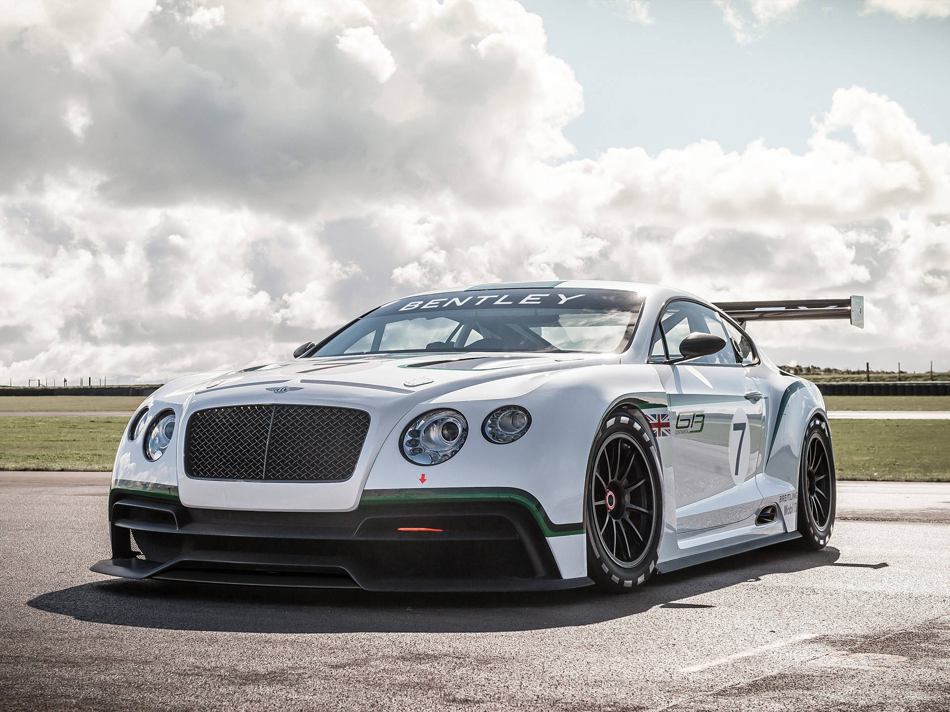 White Continental Gt3 Bentley Hd