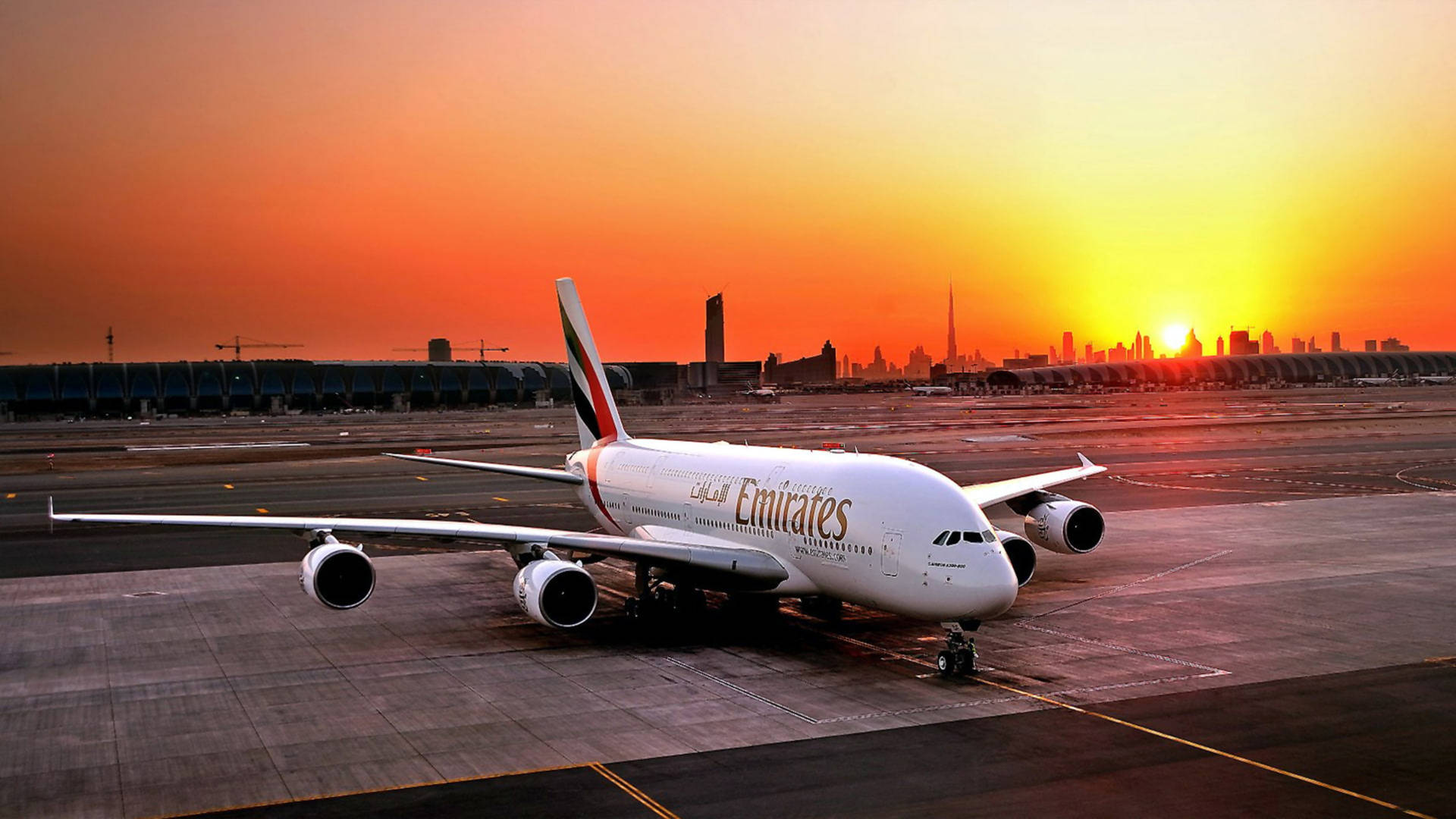 White Emirates Airplane 4k Background