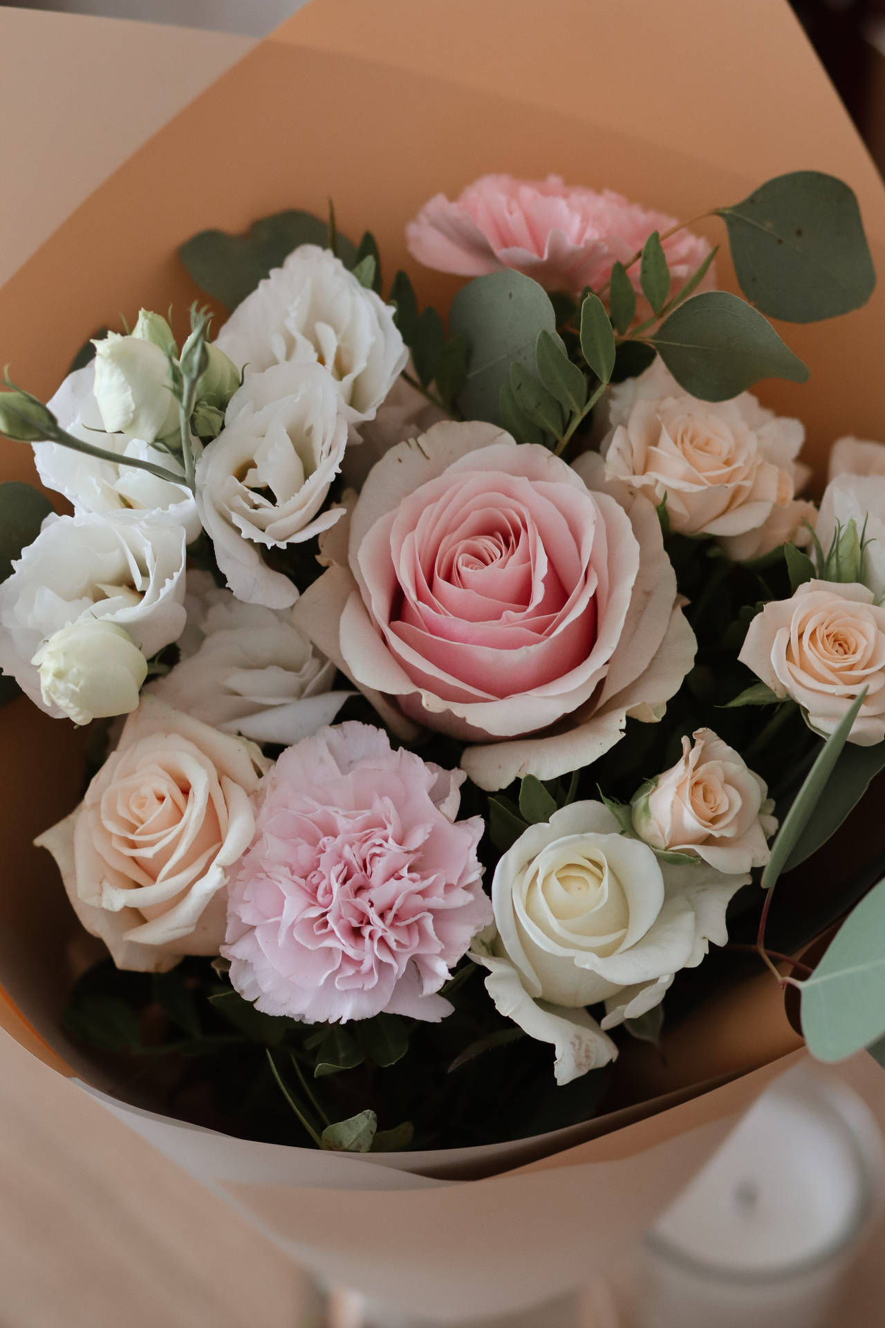 White Hybrid Tea Chocolate Roses Flower Bouquet Background