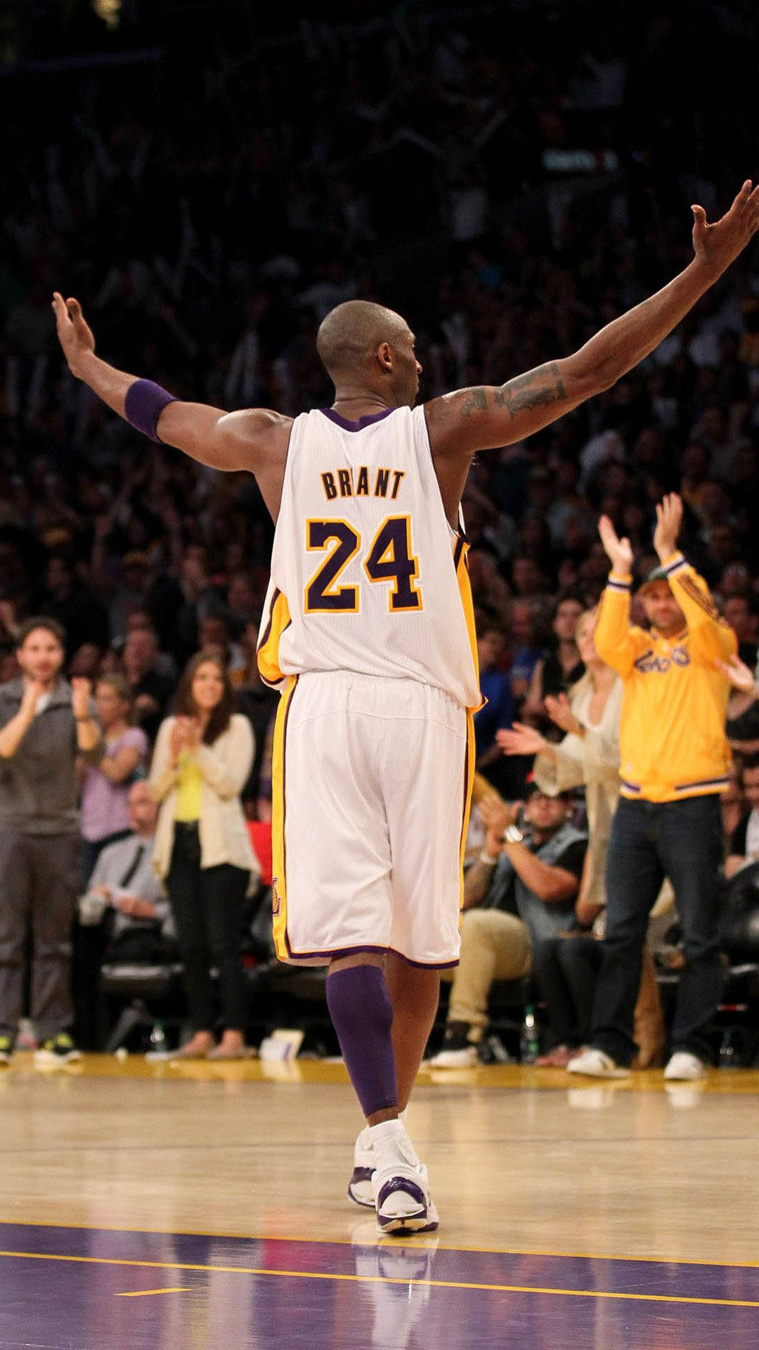 White Lakers Jersey Kobe Bryant Iphone Background