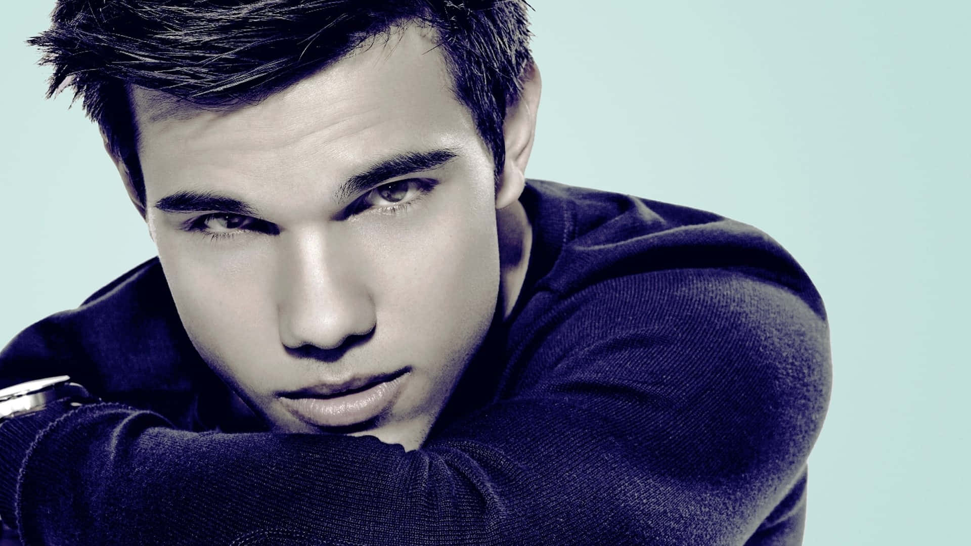 White Man Taylor Lautner Actor