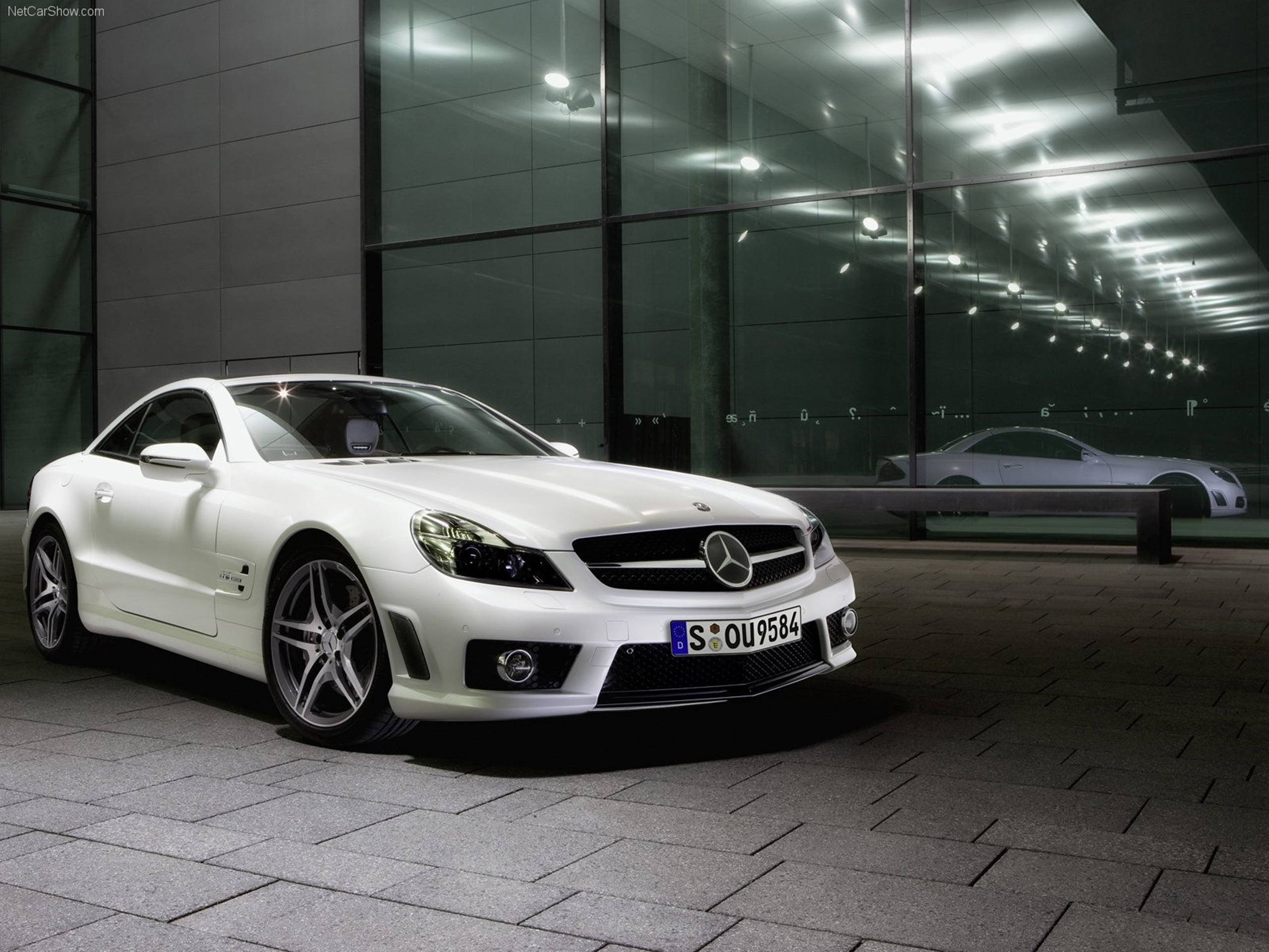 White Mercedes-benz Coupe Glass Reflection Hd