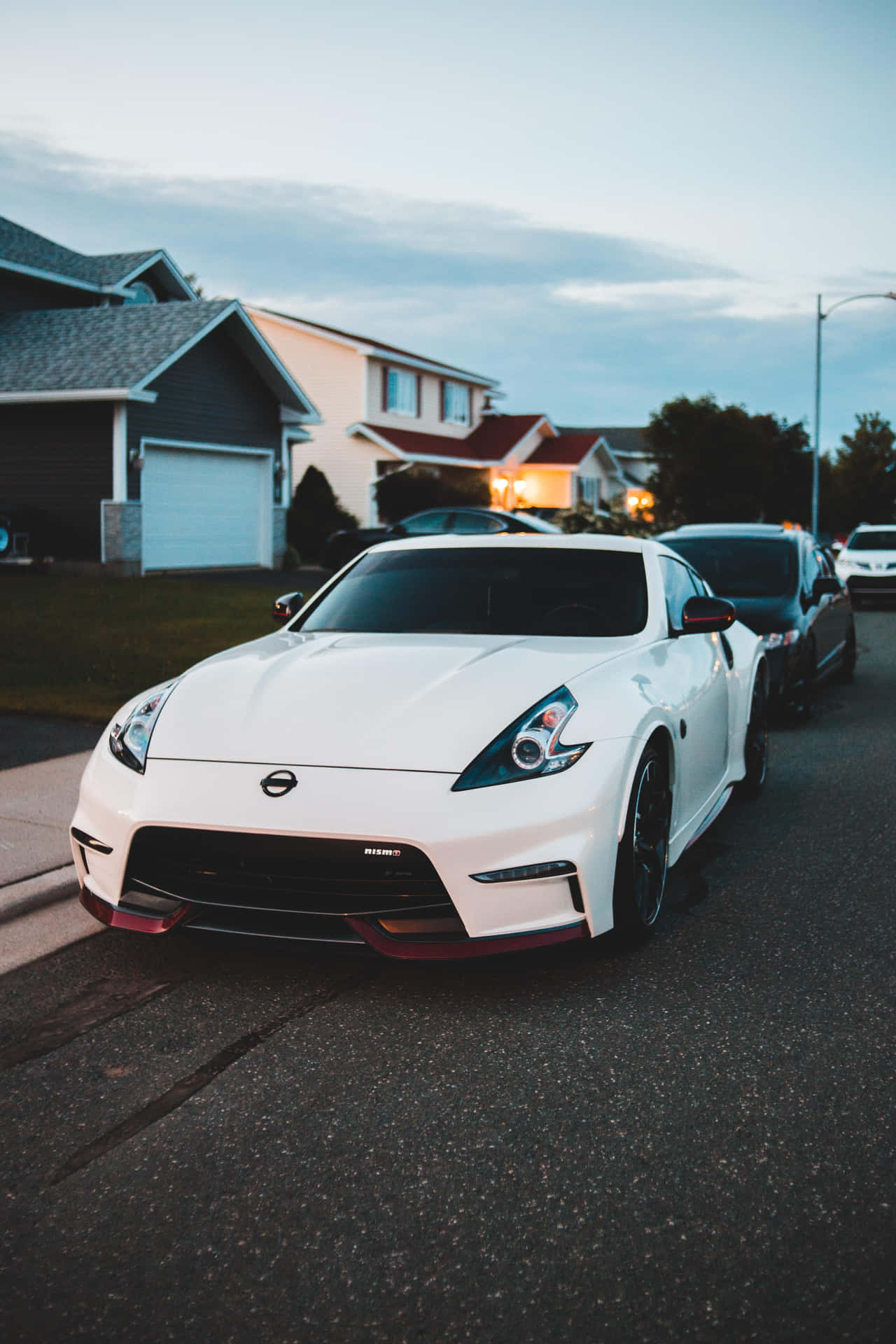 White Nissan 350z Iphone