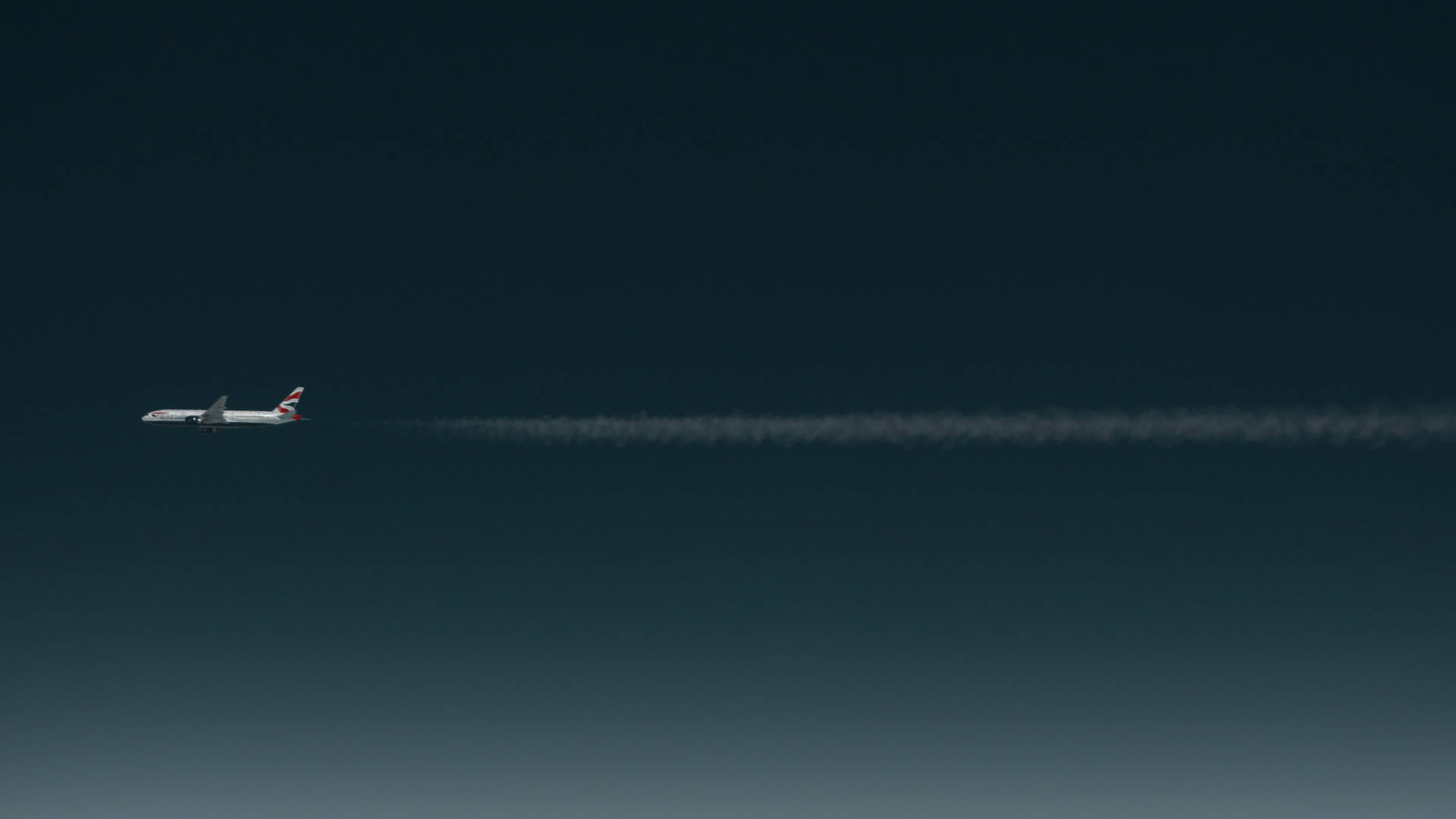 White Trail Of An Airplane 4k Background