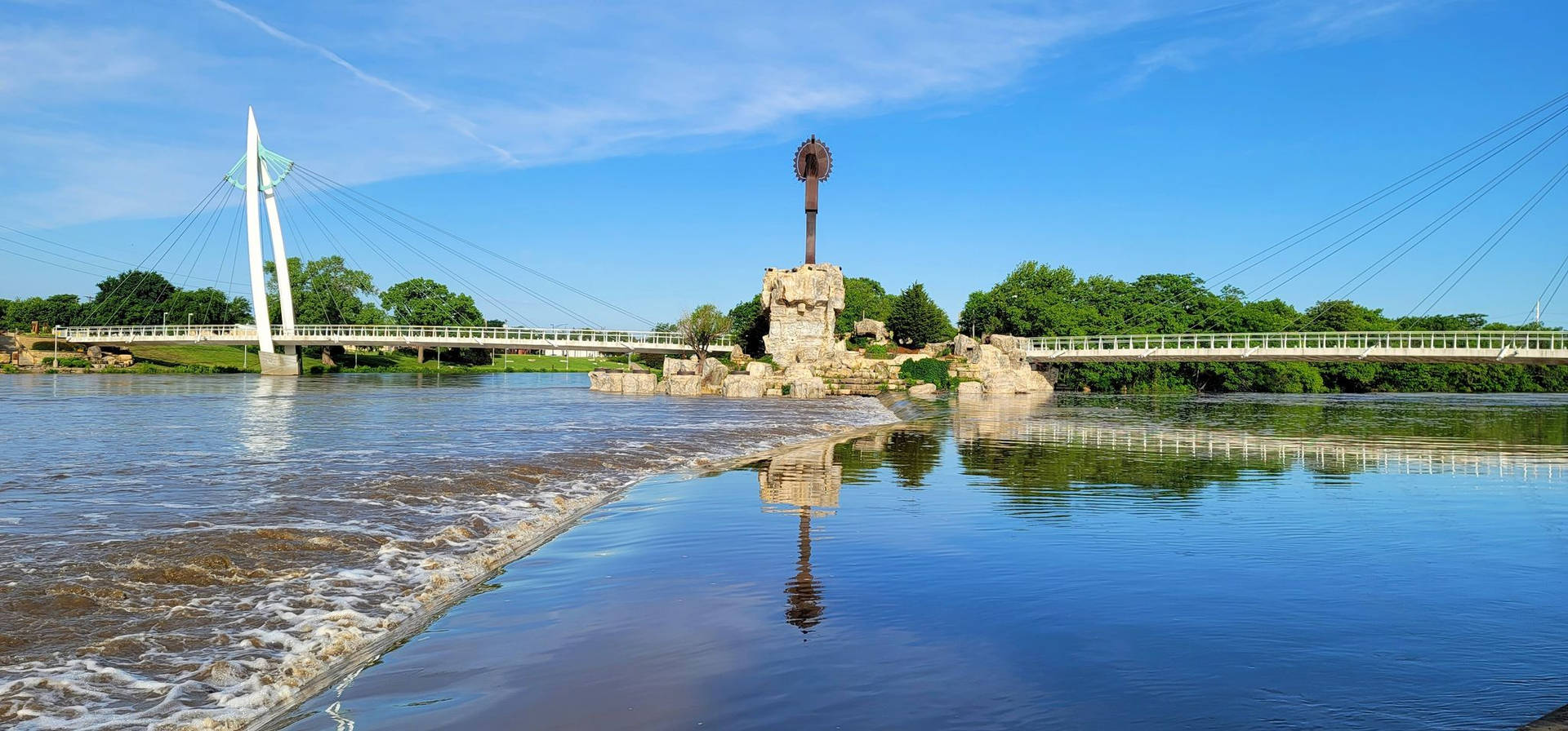 Wichita's Keeper Of The Plains Background