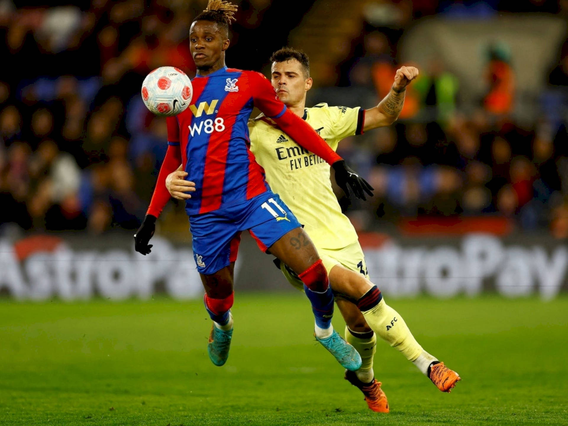 Wilfried Zaha Blocking Opponent Background