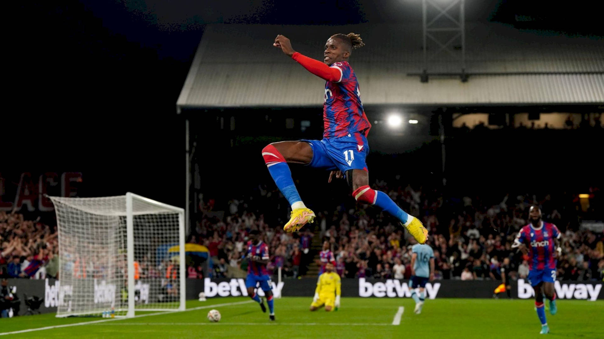 Wilfried Zaha Jumping High